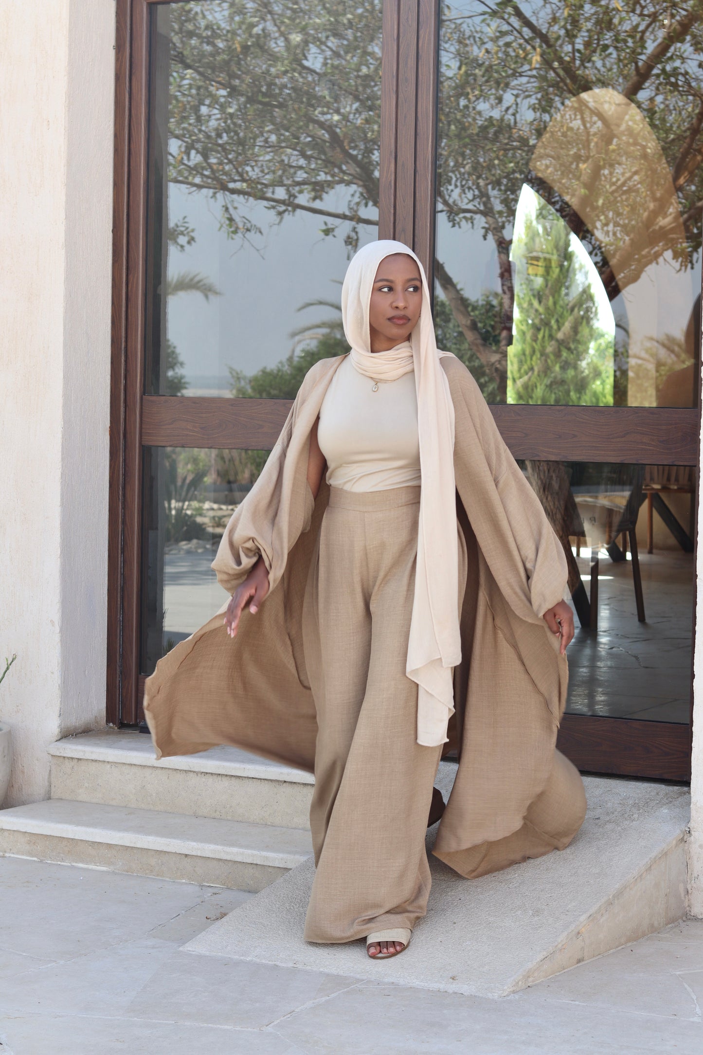 Melissa Set|Cardigan|Pants In Dark-Beige