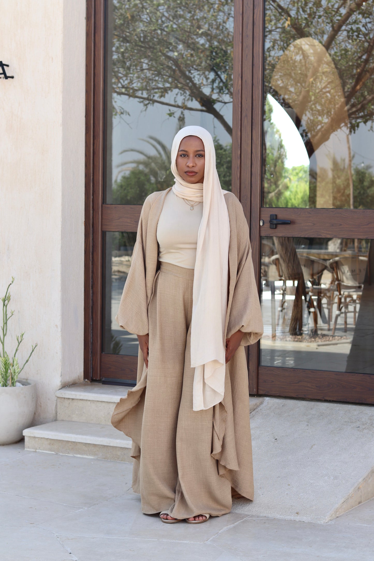 Melissa Set|Cardigan|Pants In Dark-Beige