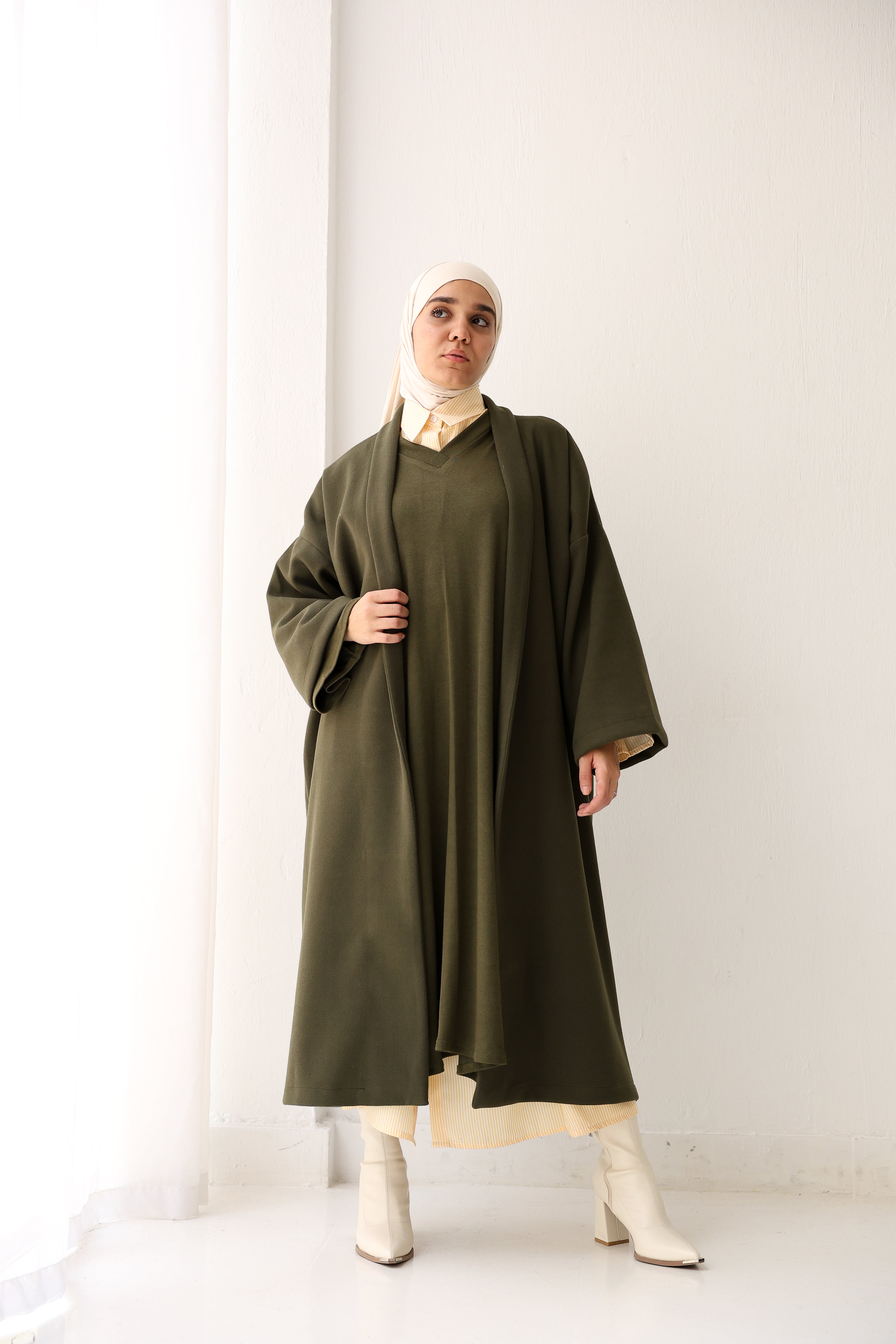 Liamma Set In Olive-Green