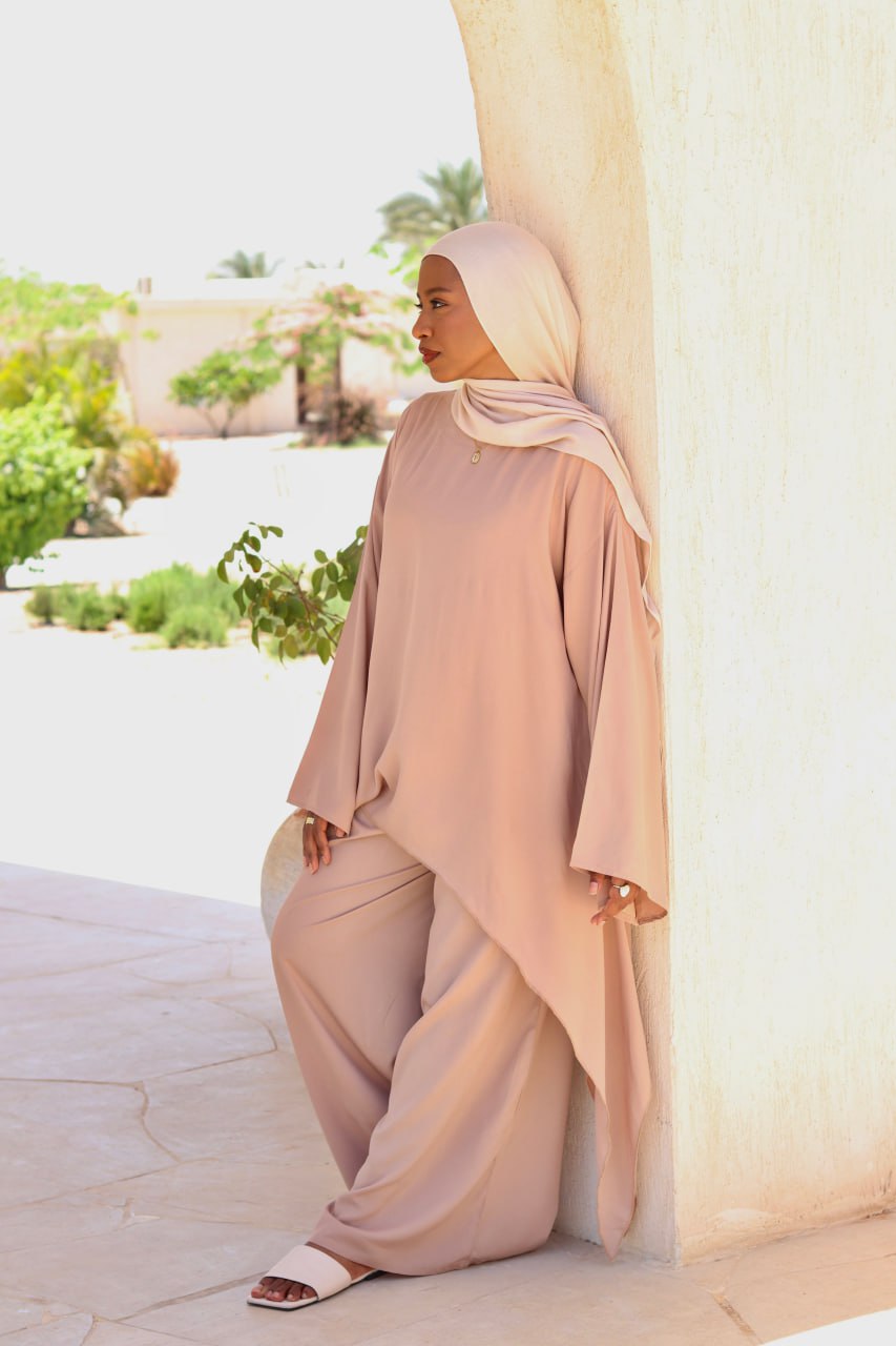 Laiana Set|Blouse|Pants In Cafe