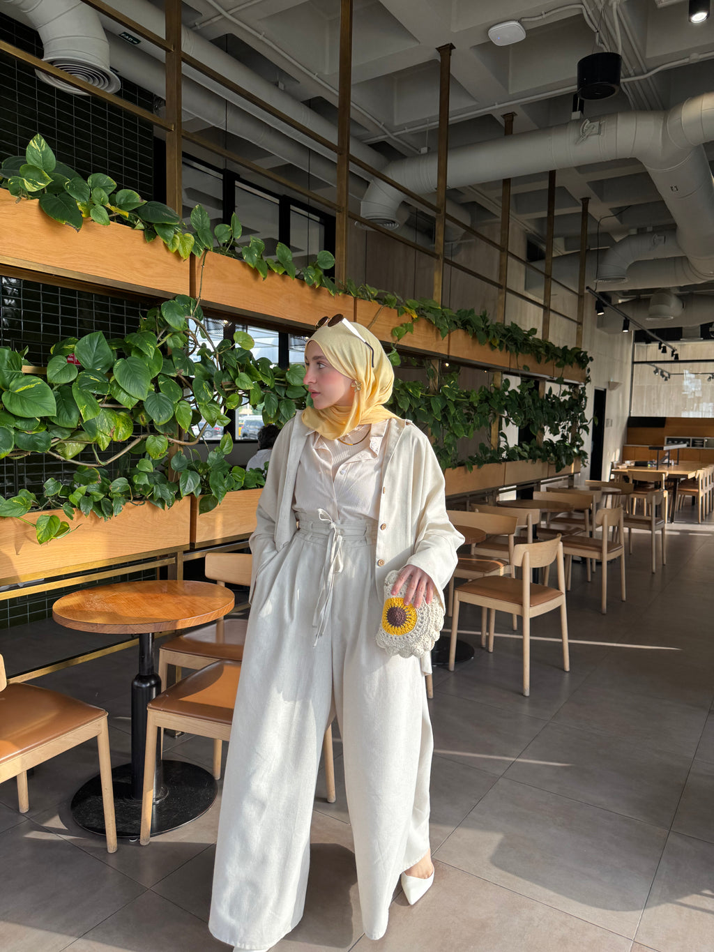 Luna Set (Pants) In Pure-Lenin