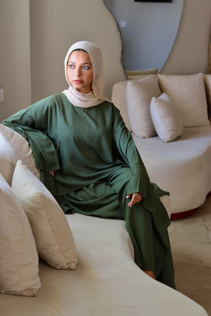 Liliana Set|Blouse|Pants In Olive-Green