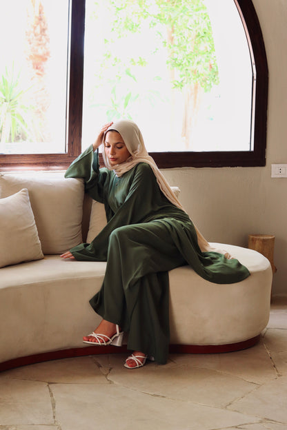Liliana Set|Blouse|Pants In Olive-Green
