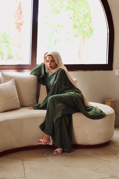 Liliana Set|Blouse|Pants In Olive-Green