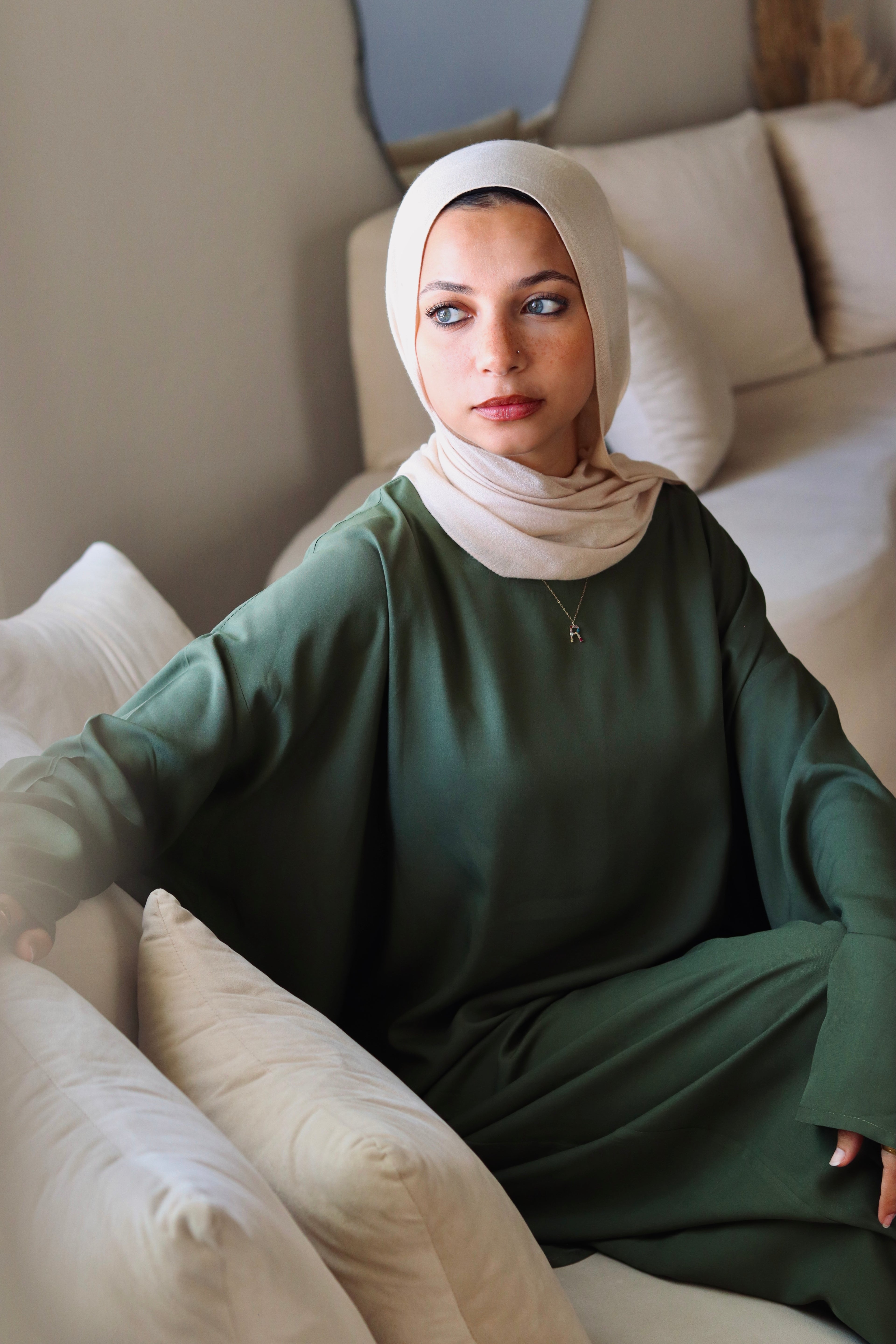 Liliana Set|Blouse|Pants In Olive-Green