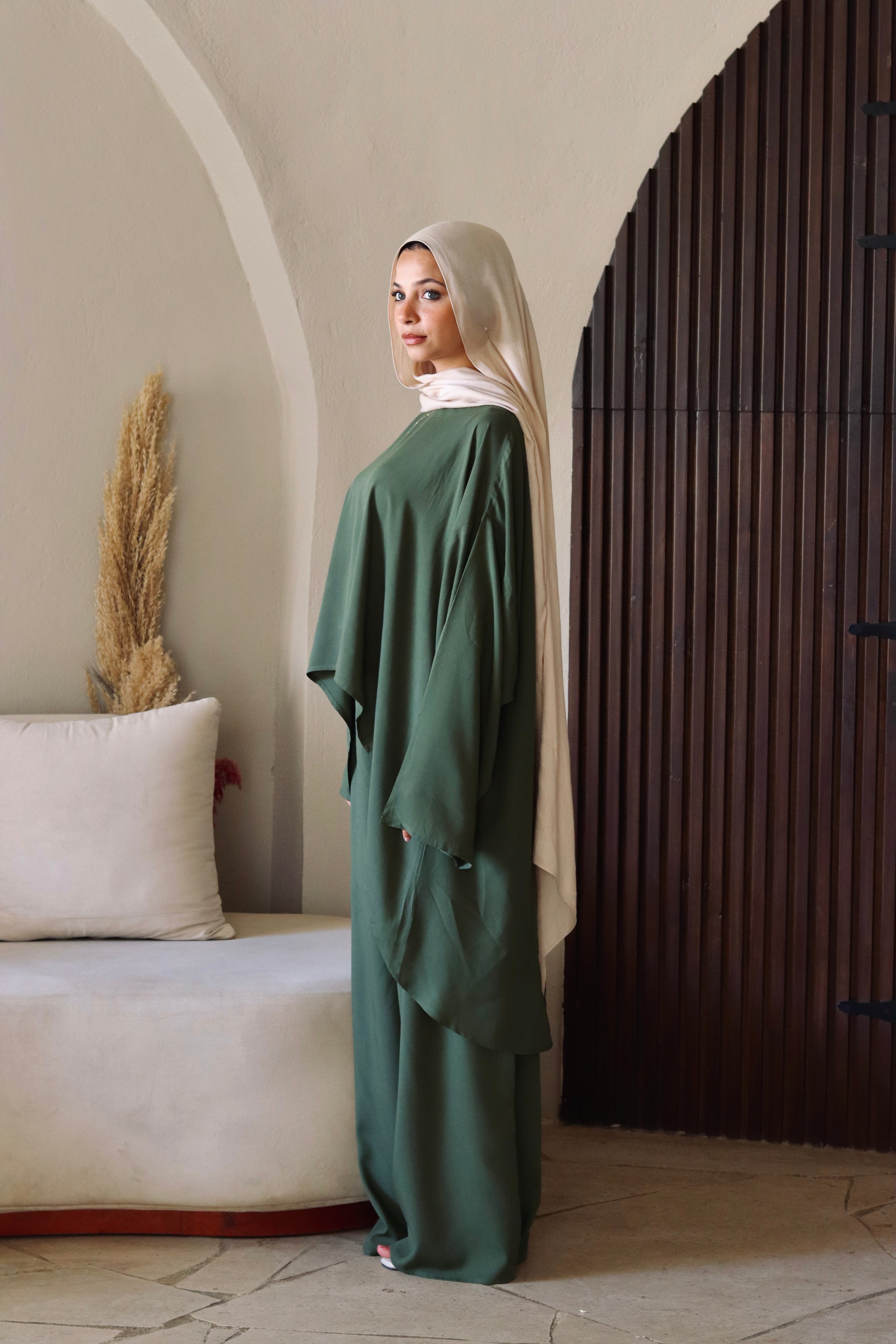 Liliana Set|Blouse|Pants In Olive-Green