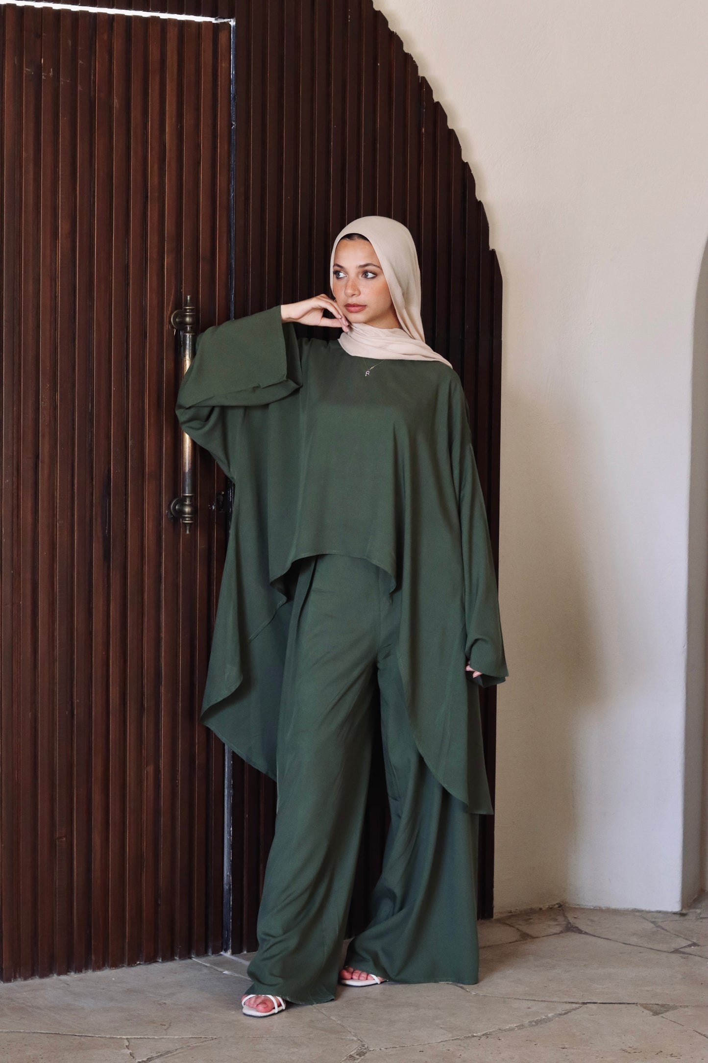 Liliana Set|Blouse|Pants In Olive-Green