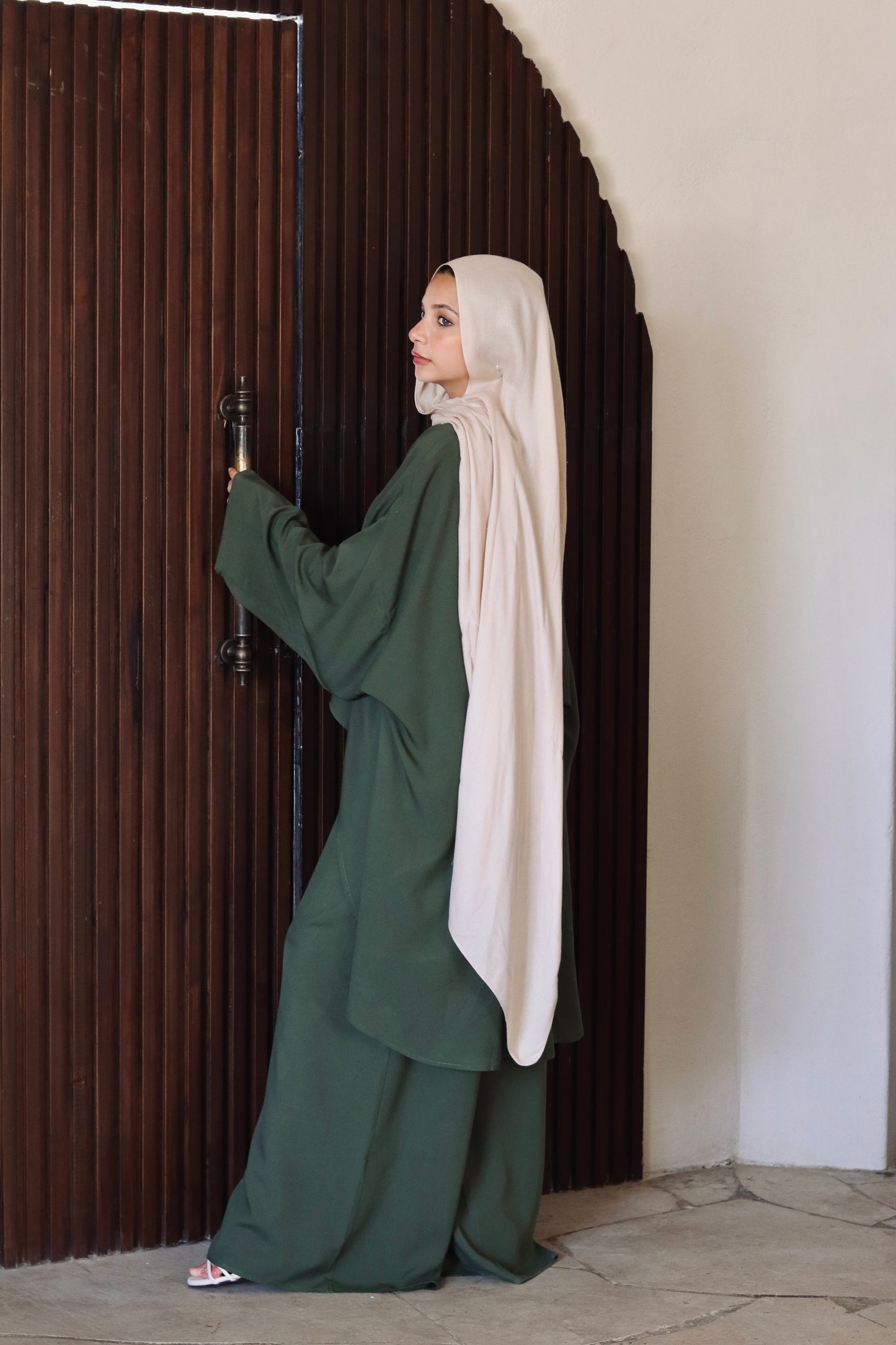 Liliana Set|Blouse|Pants In Olive-Green