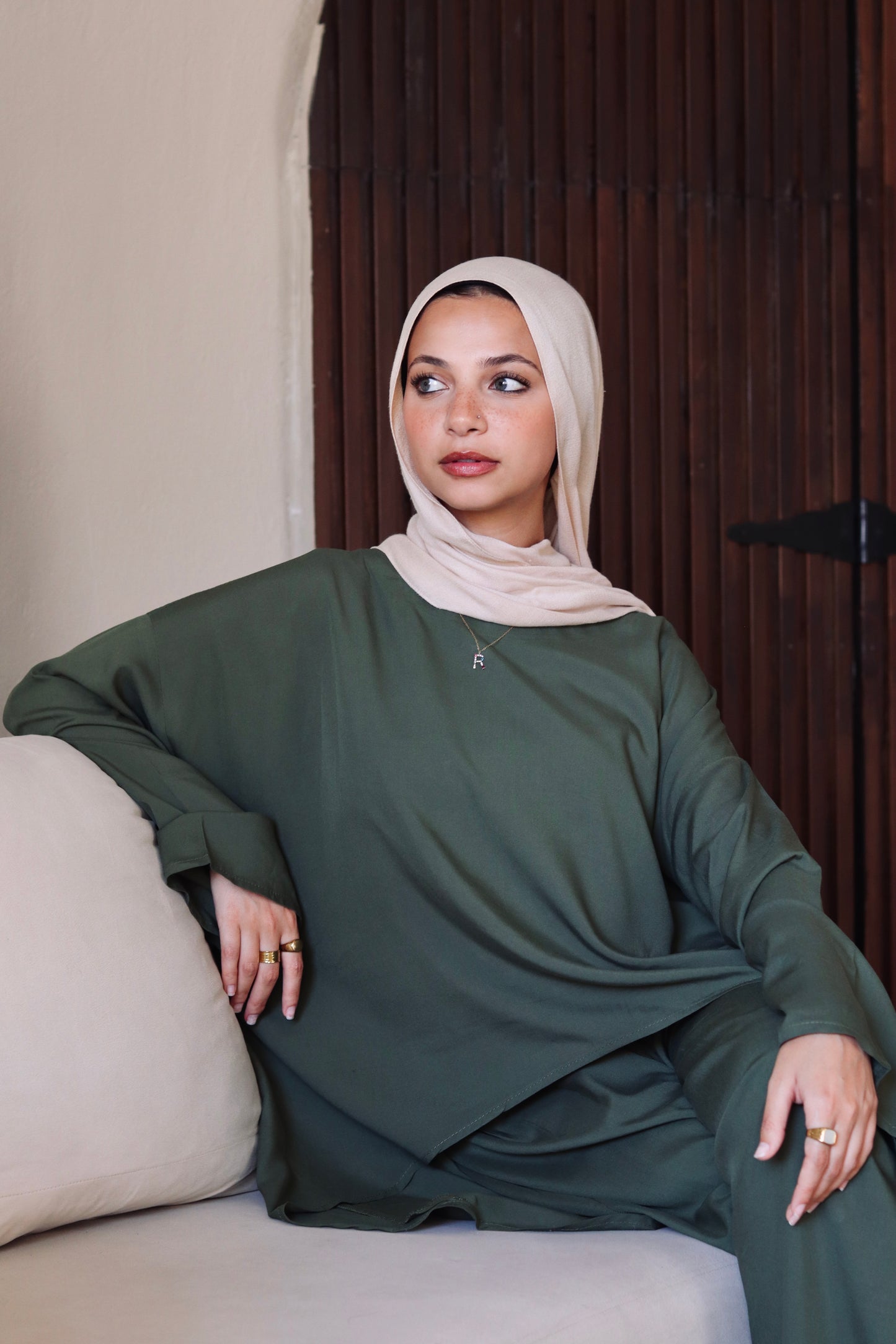 Liliana Set|Blouse|Pants In Olive-Green