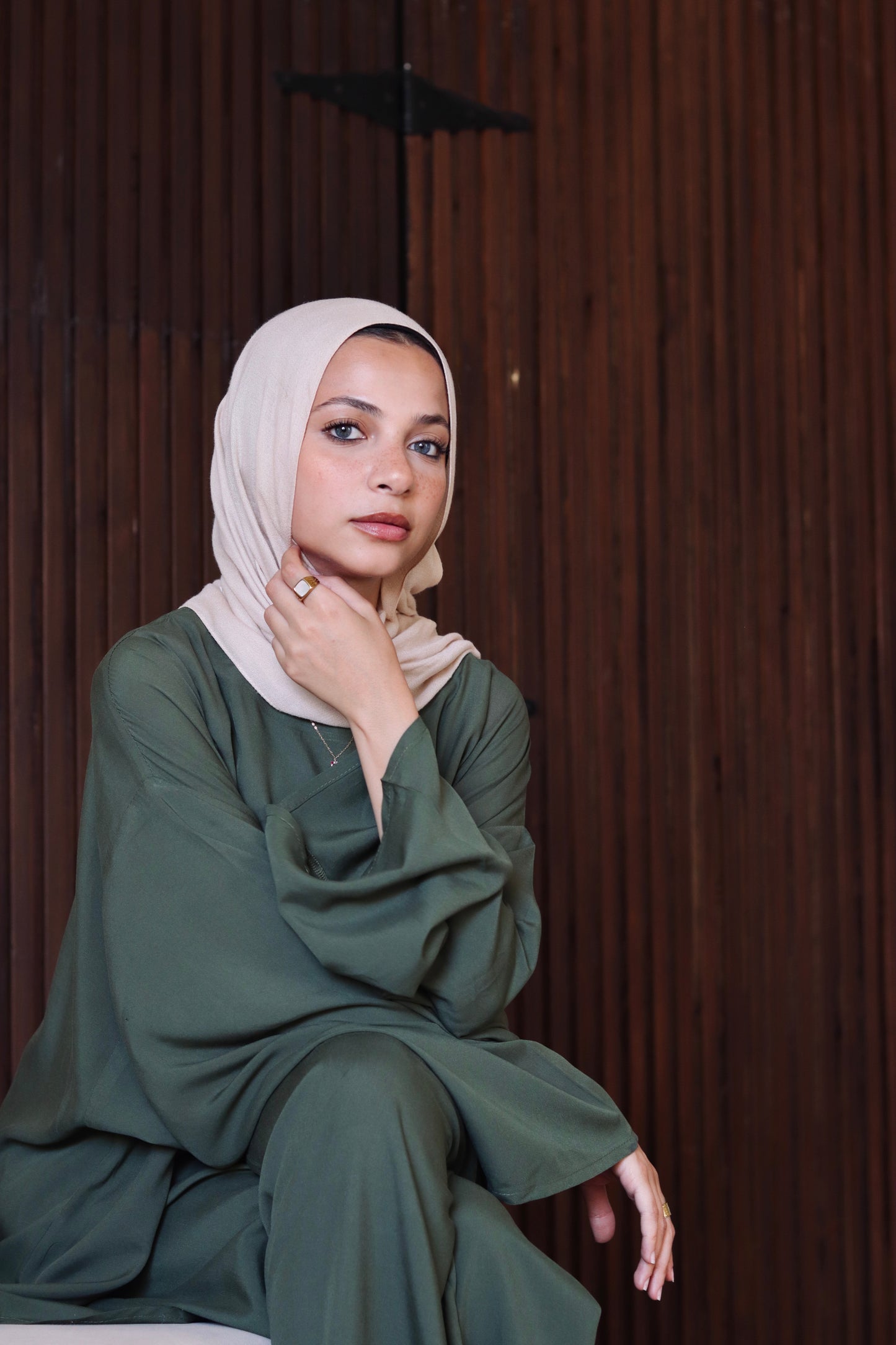 Liliana Set|Blouse|Pants In Olive-Green