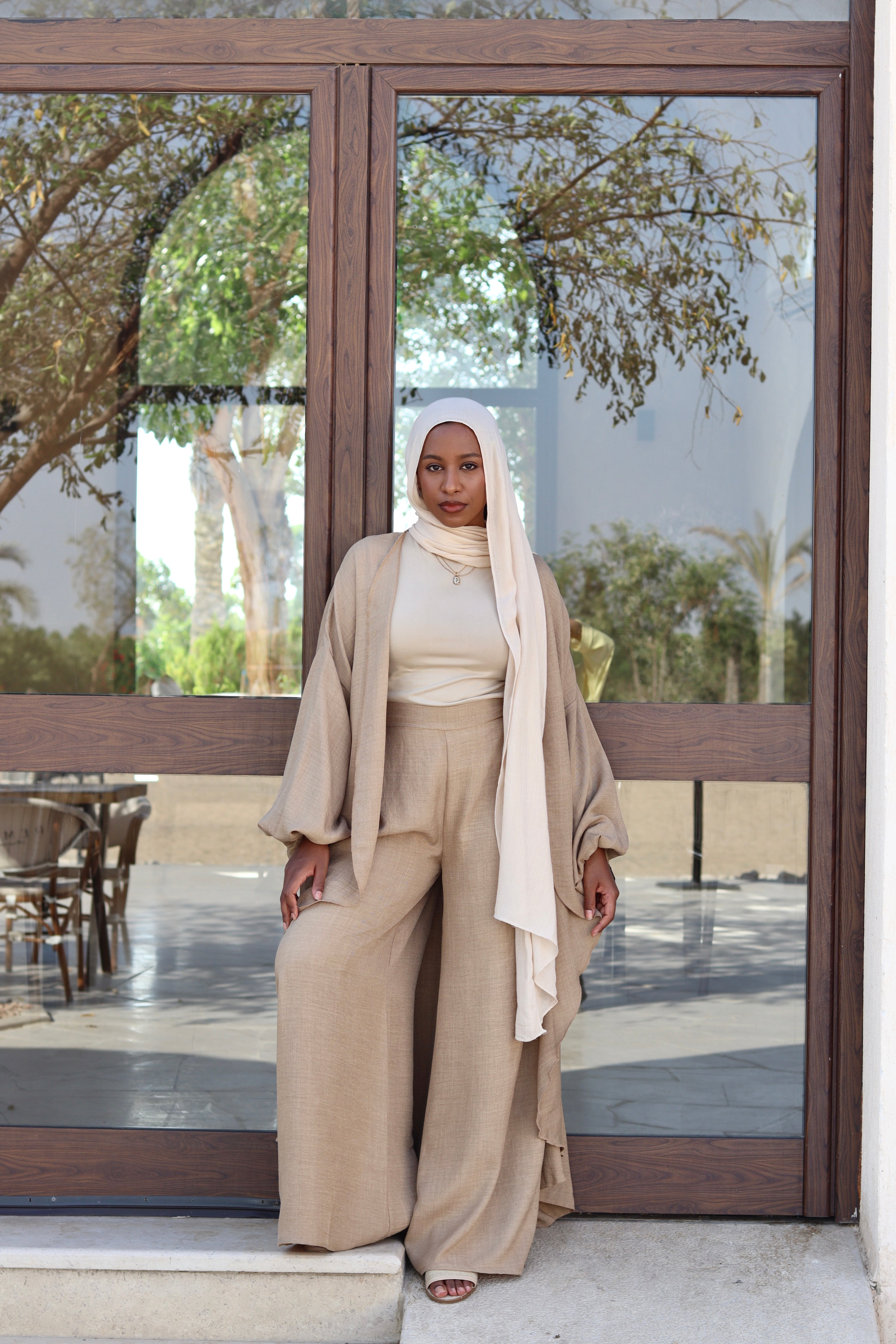 Melissa Set|Cardigan|Pants In Dark-Beige