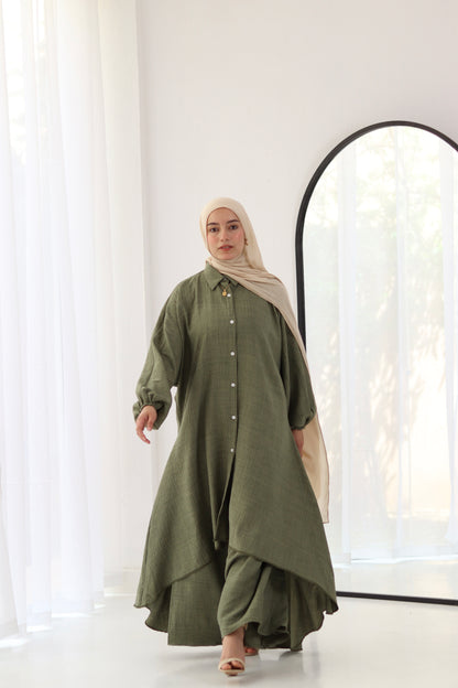 Emilia Set In Olive-Green