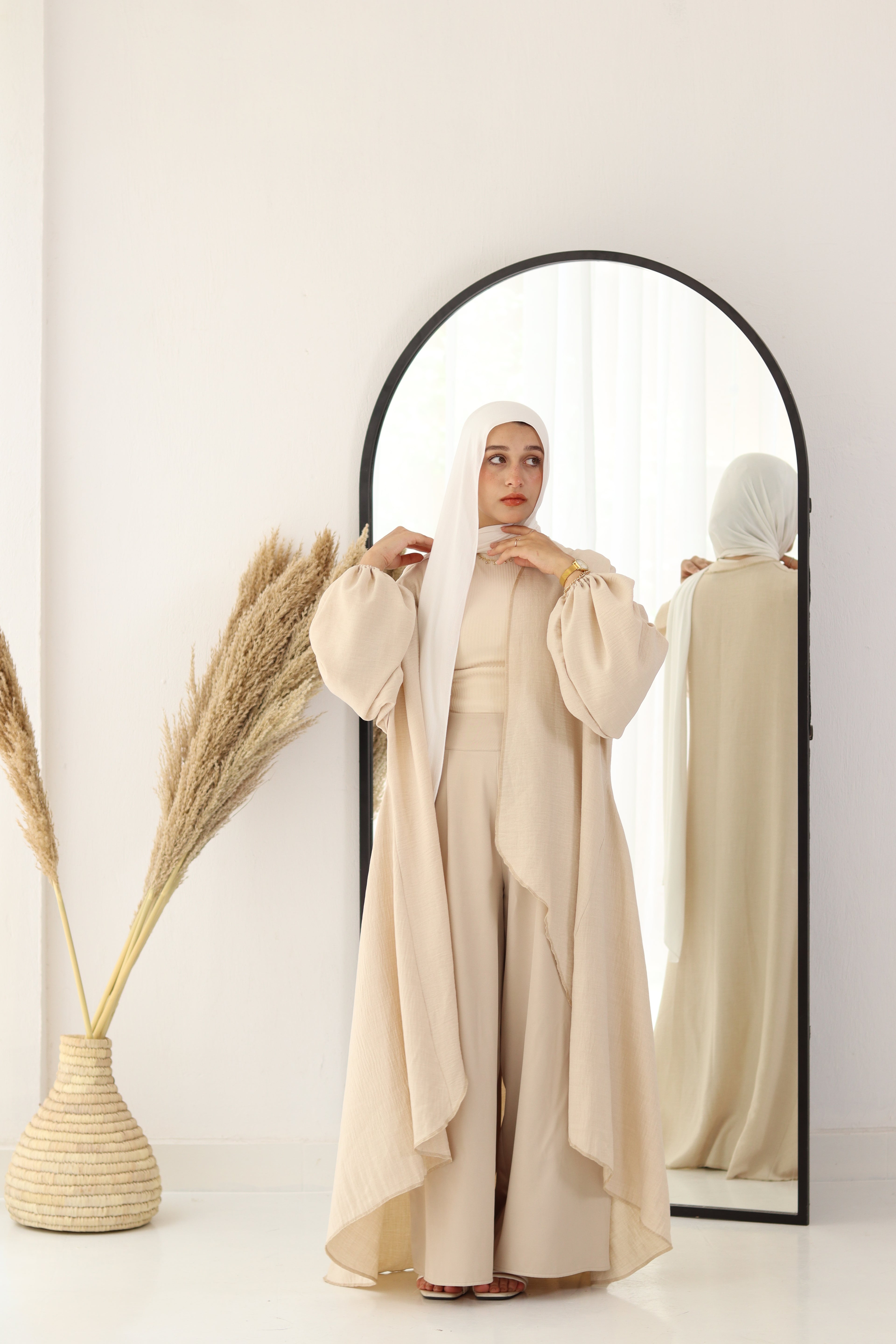 Melissa Set|Cardigan|Pants In Light-Beige