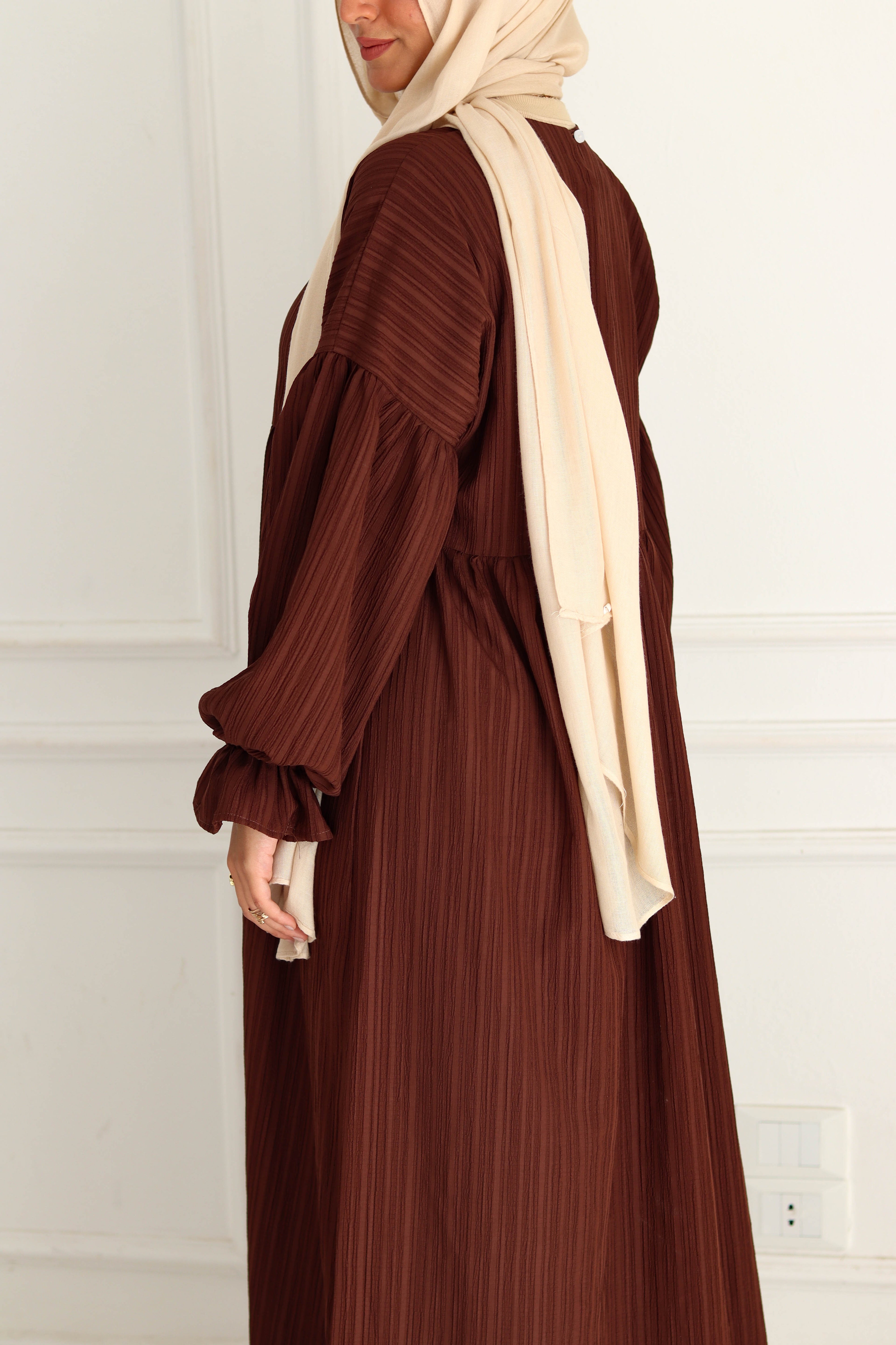 Omaiia Dress