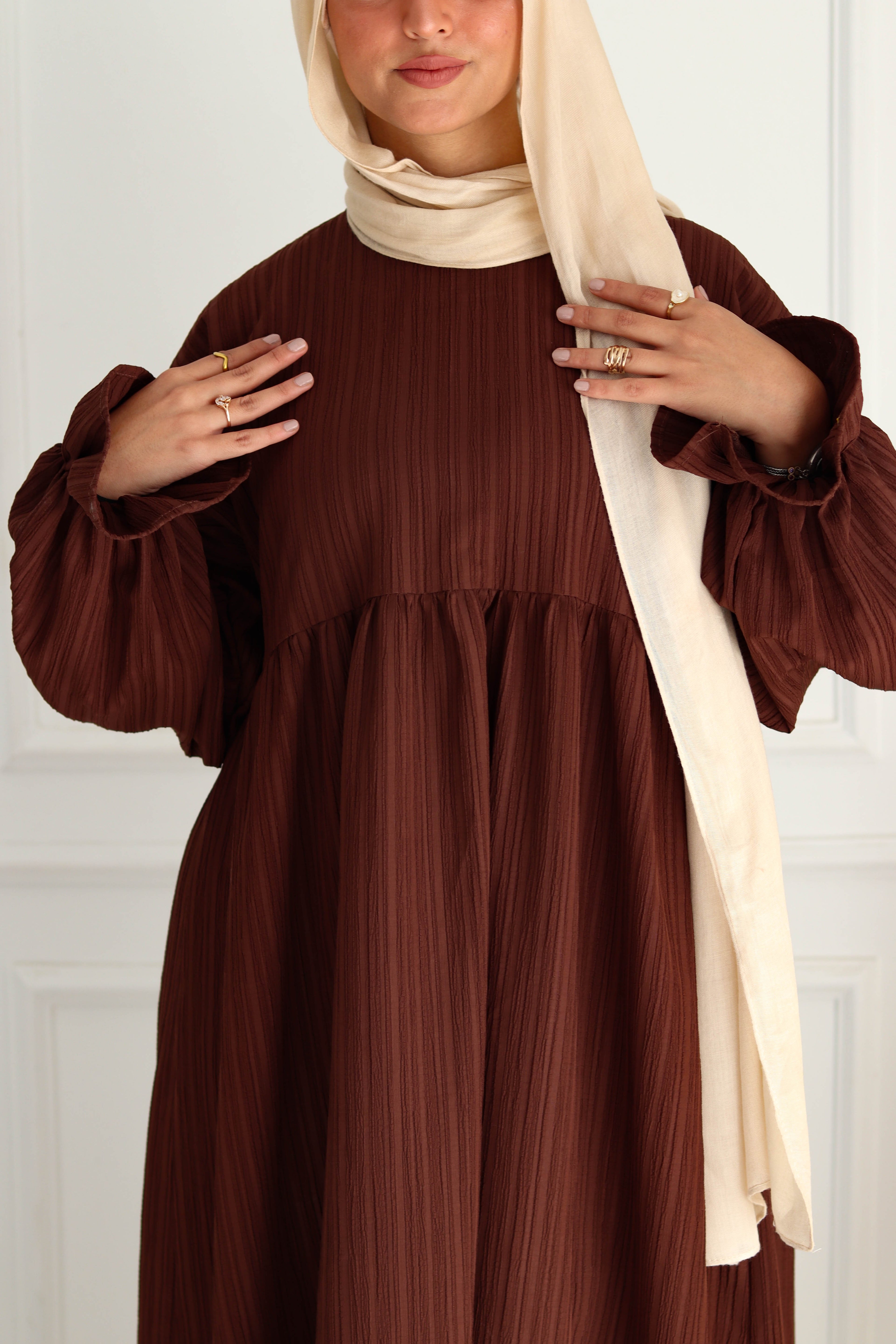 Omaiia Dress