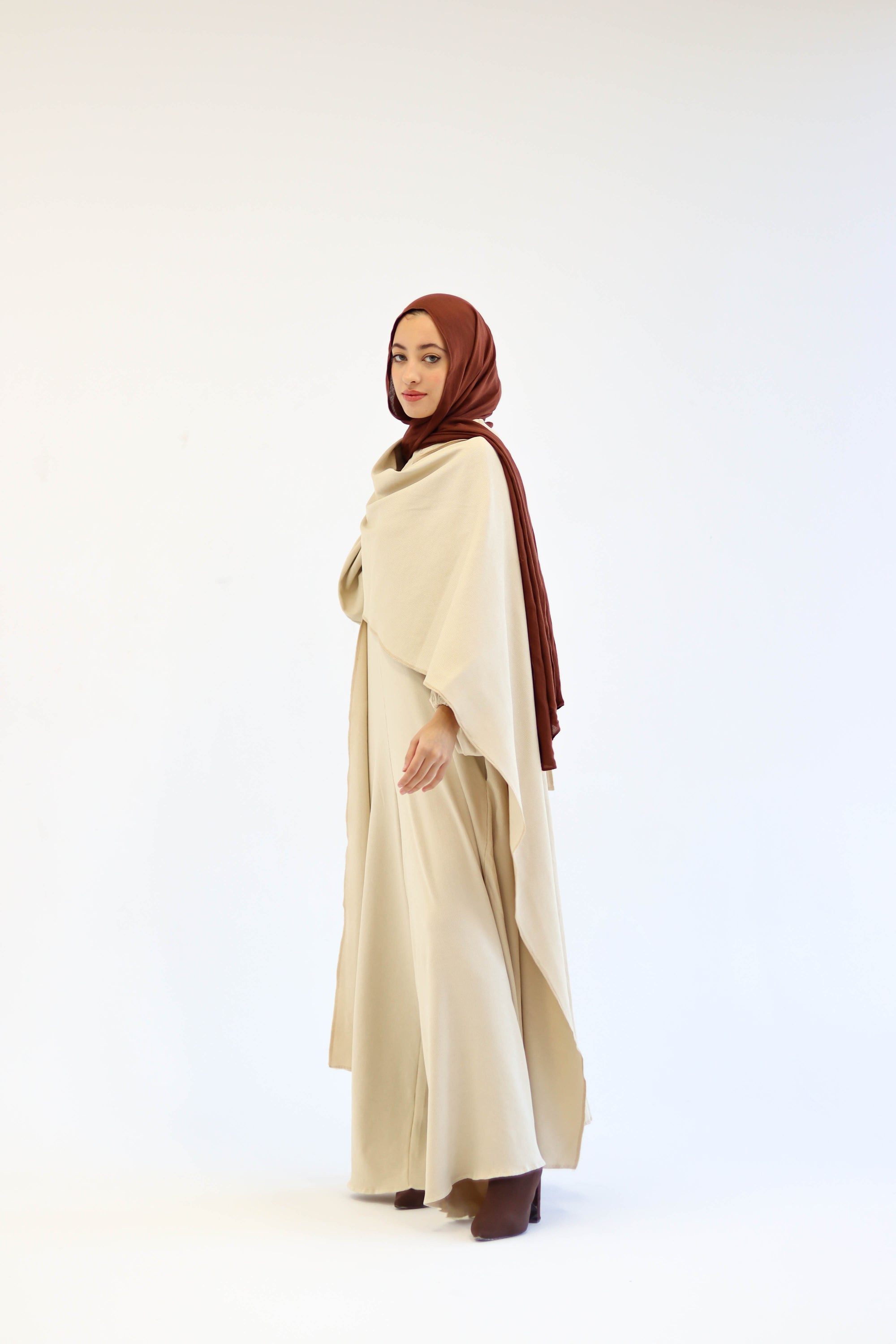 Asiia Set|Cape|Jumpsuit In Beige
