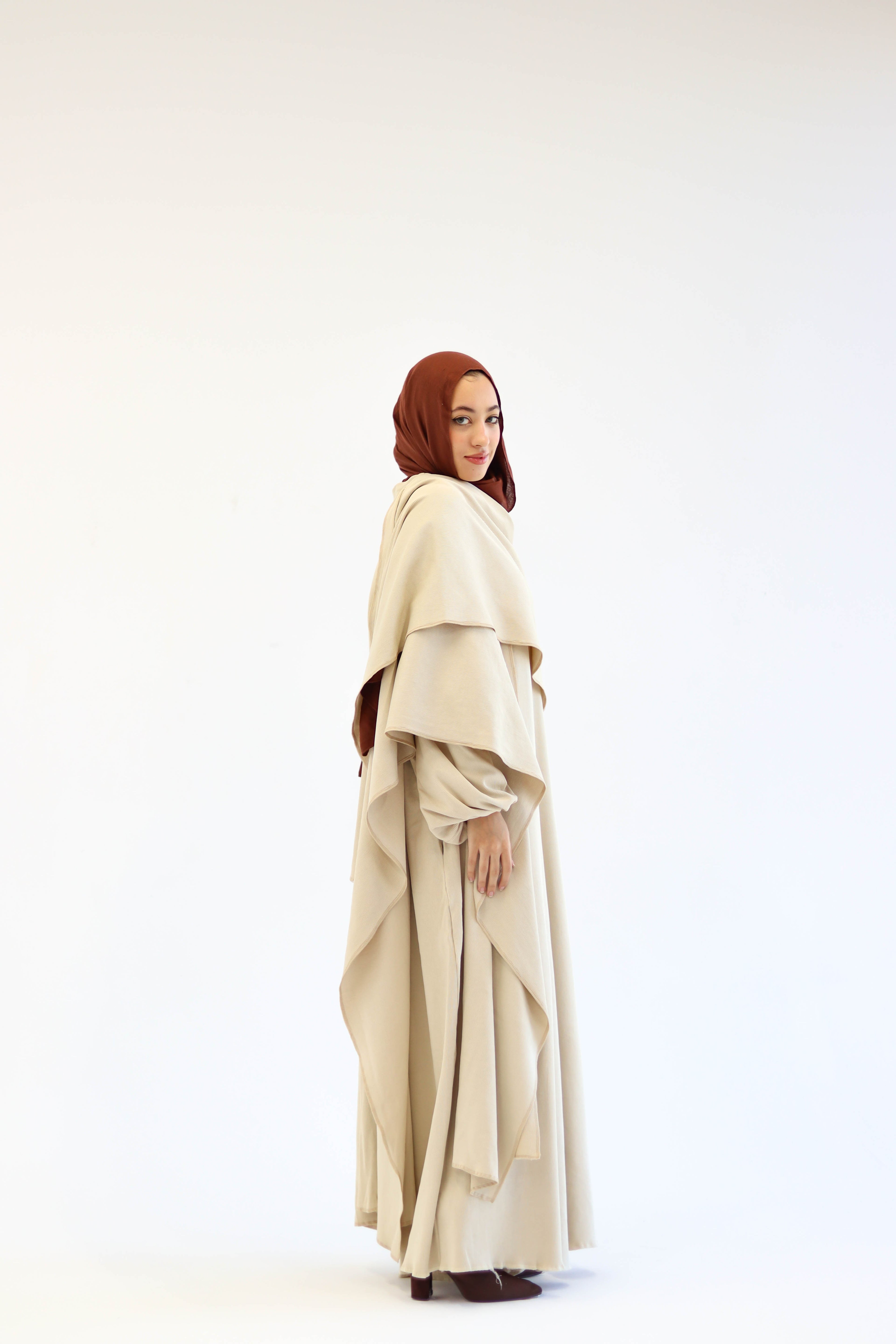 Asiia Set|Cape|Jumpsuit In Beige