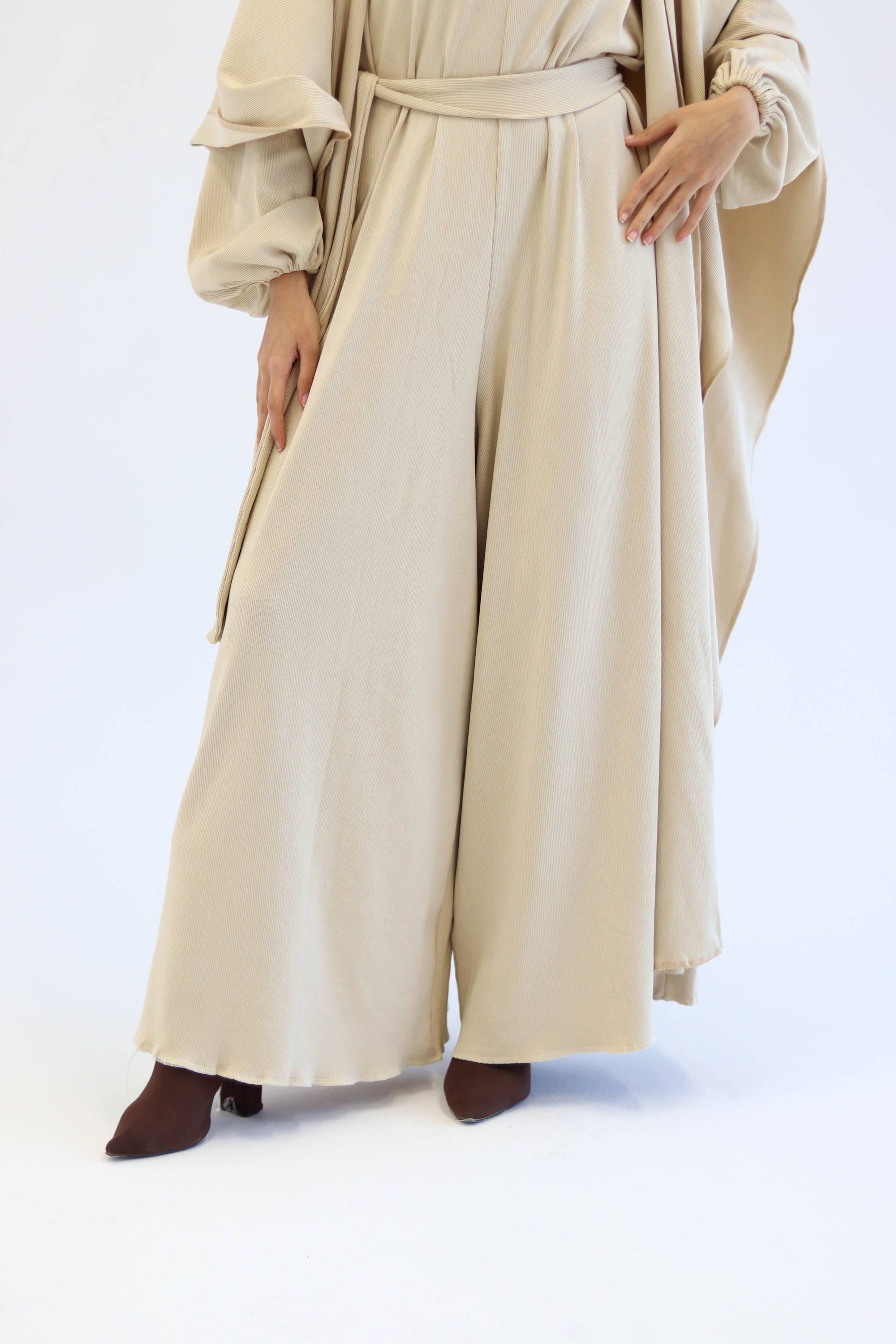Asiia Set|Cape|Jumpsuit In Beige