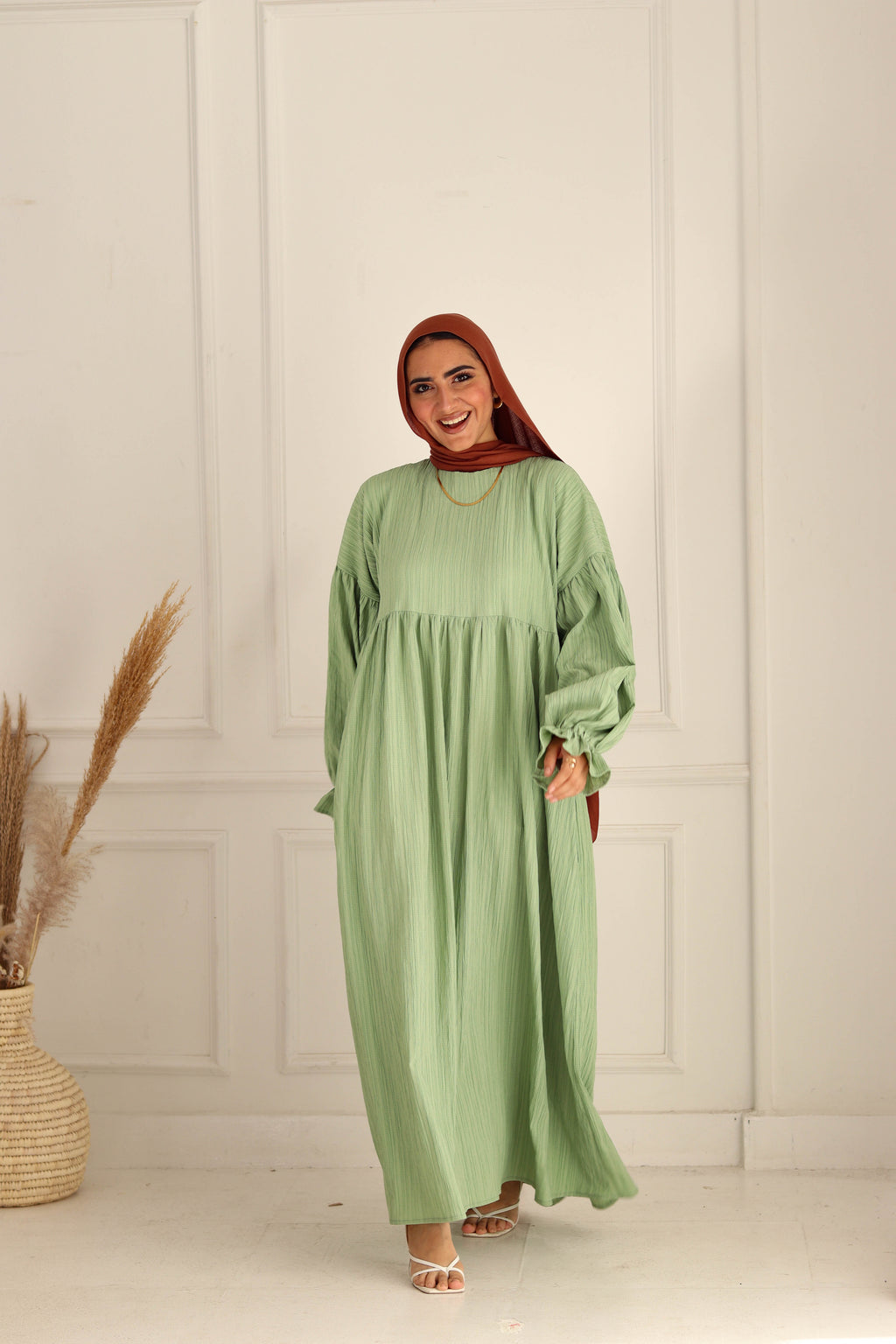 Omaiia Dress