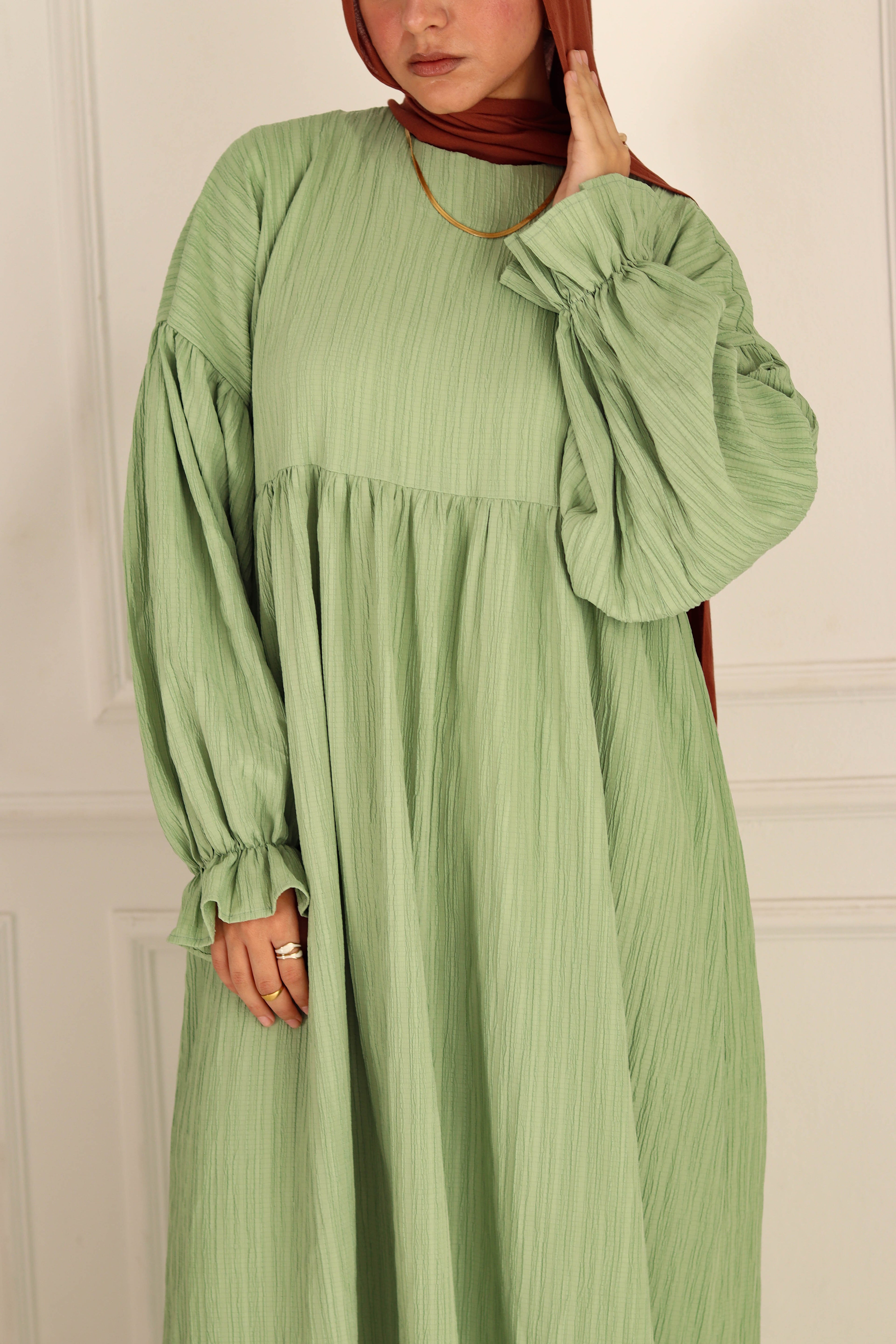 Omaiia Dress