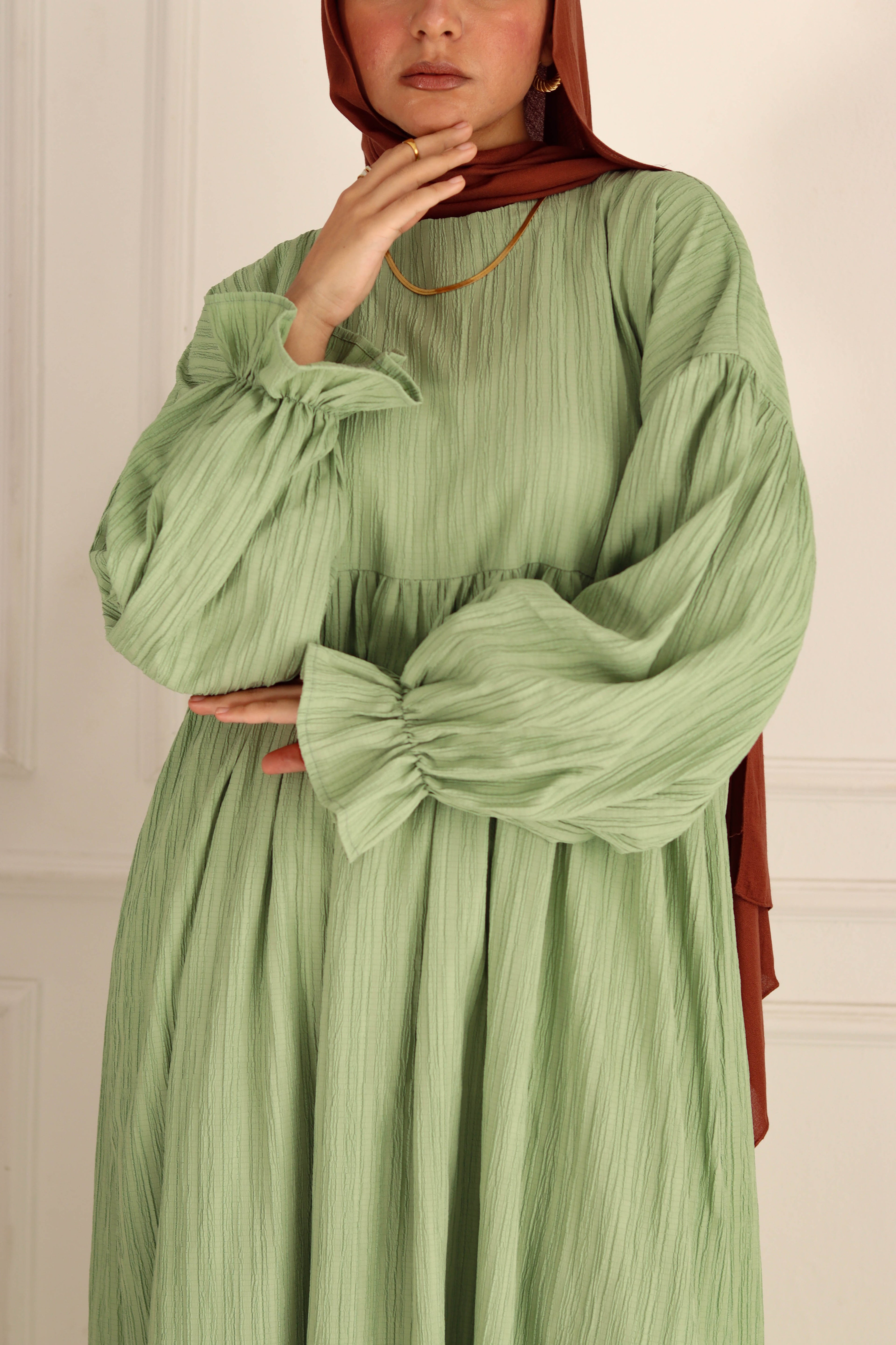 Omaiia Dress