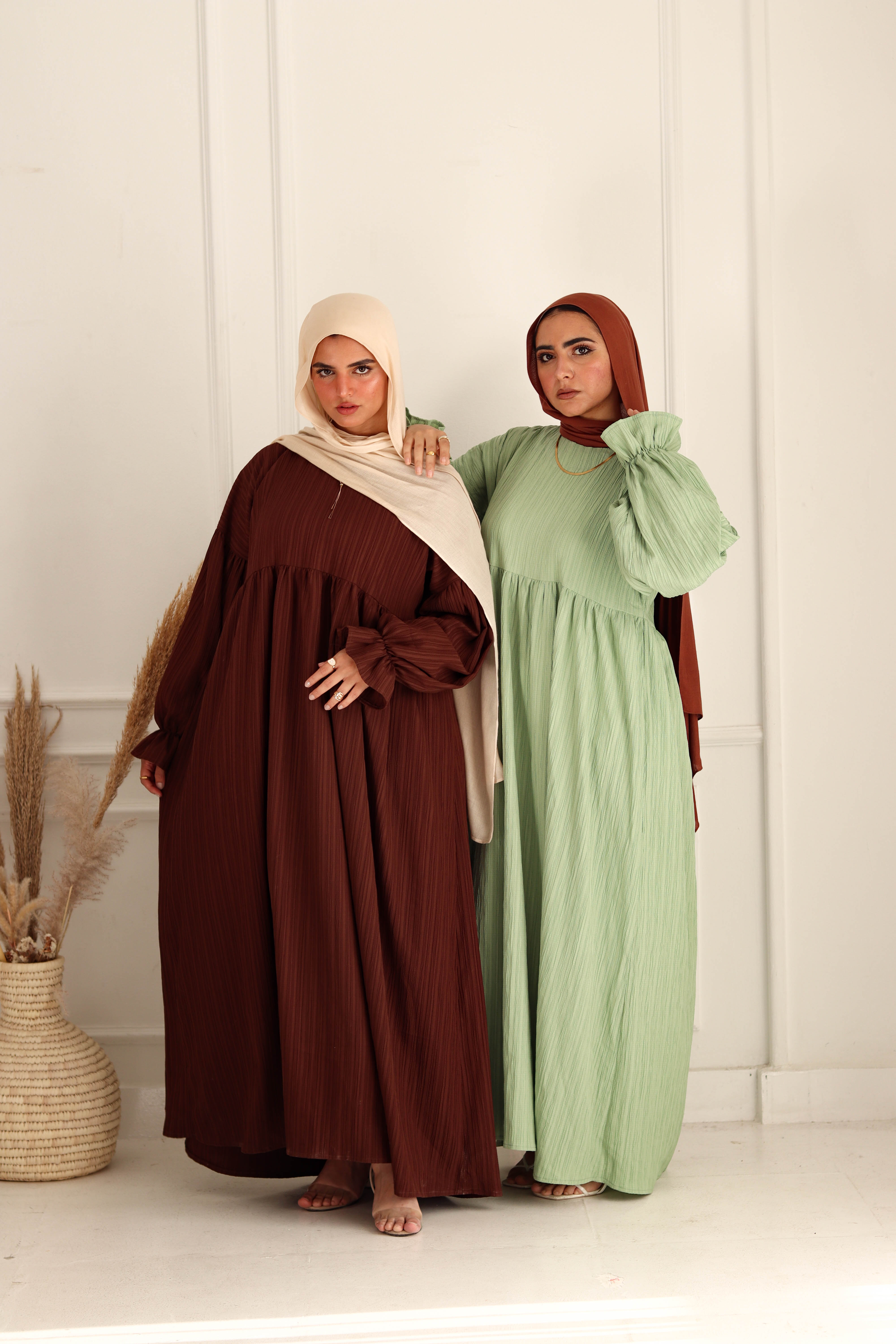 Omaiia Dress