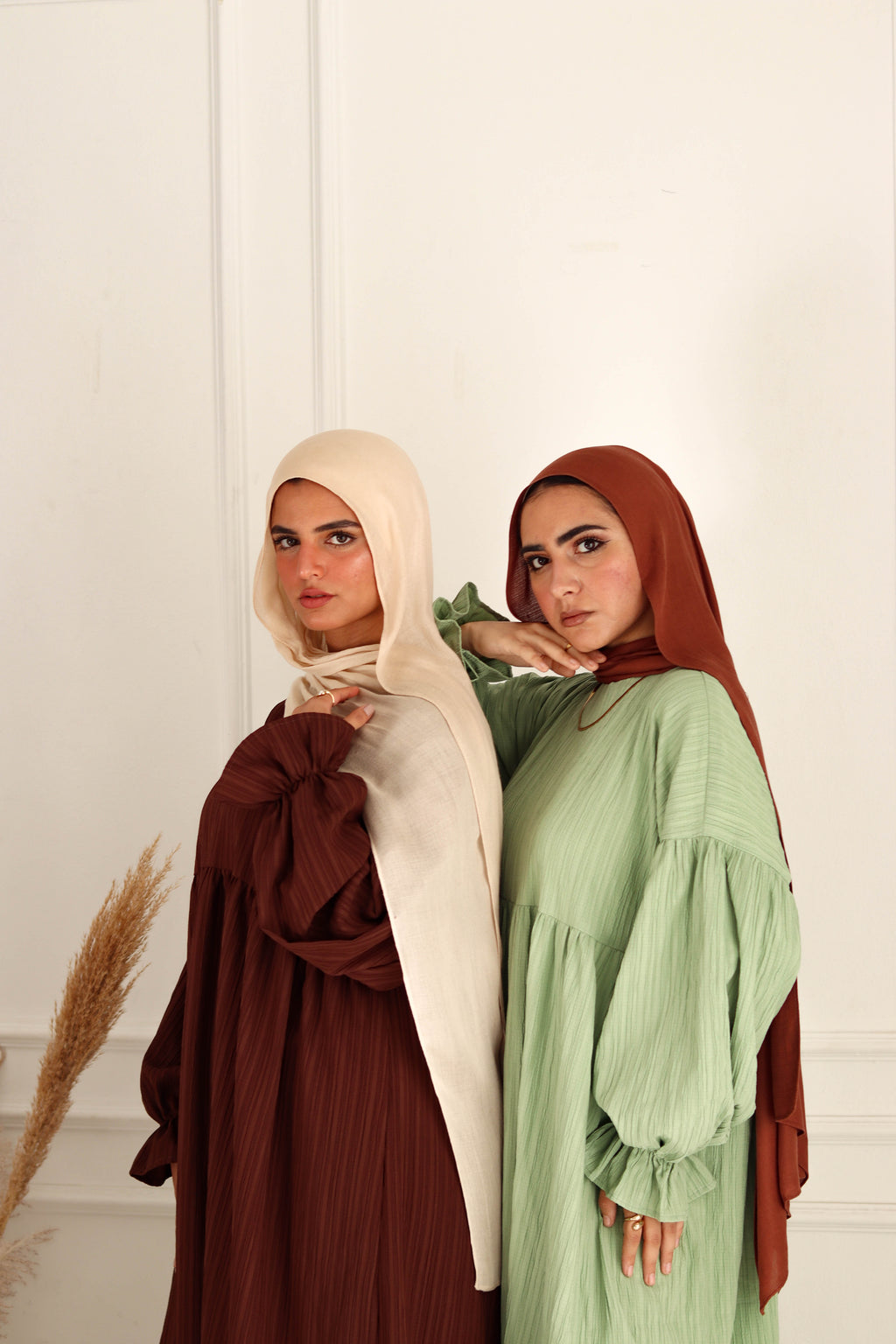 Omaiia Dress
