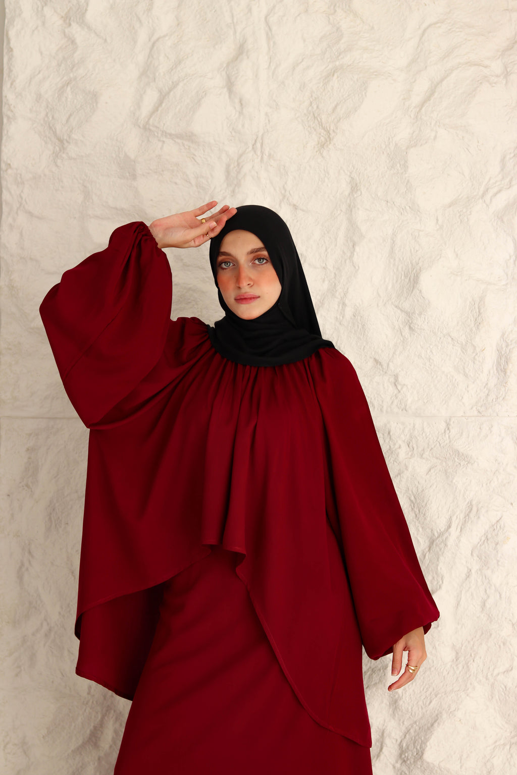 Nara Set In Maroon