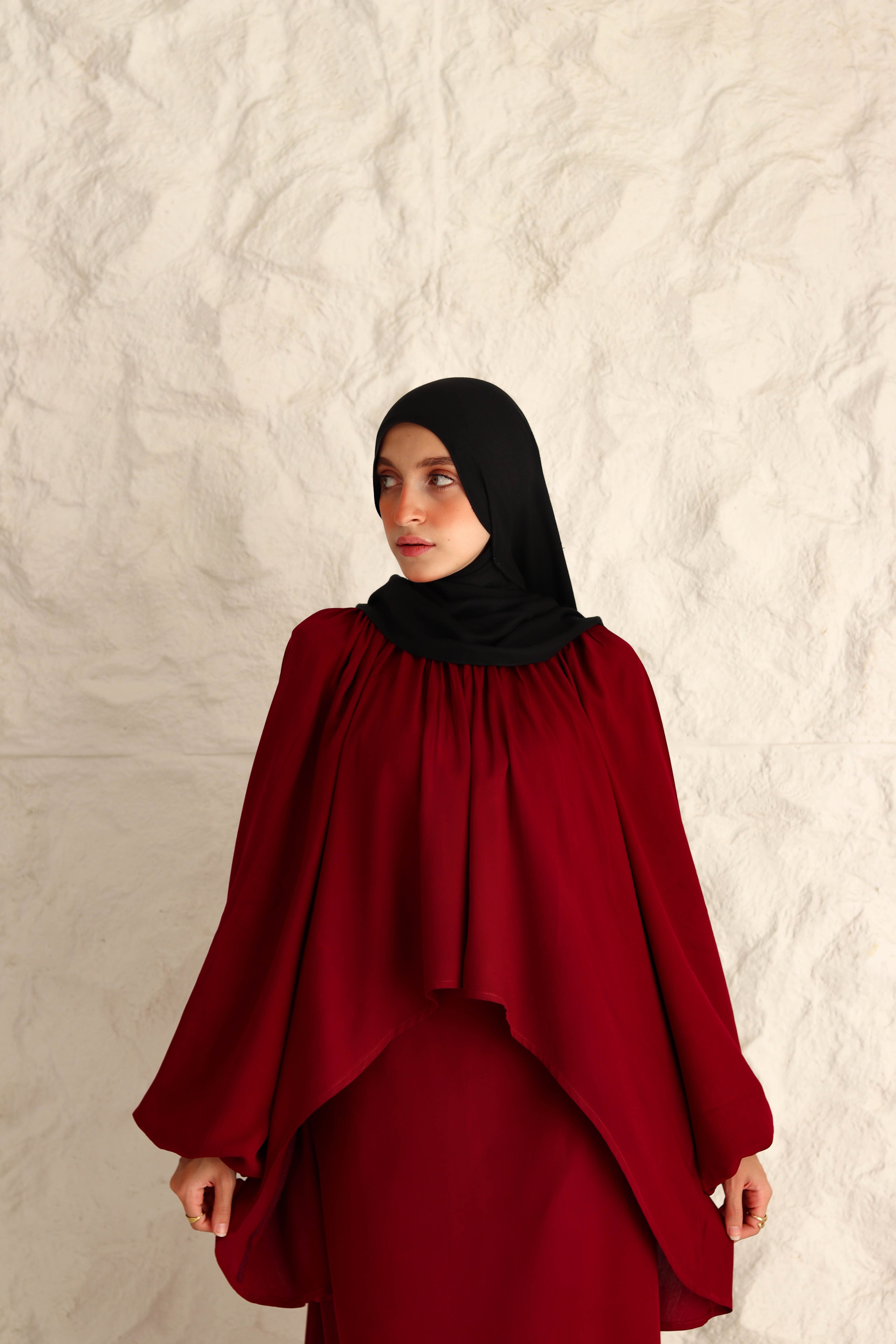 Nara Set In Maroon