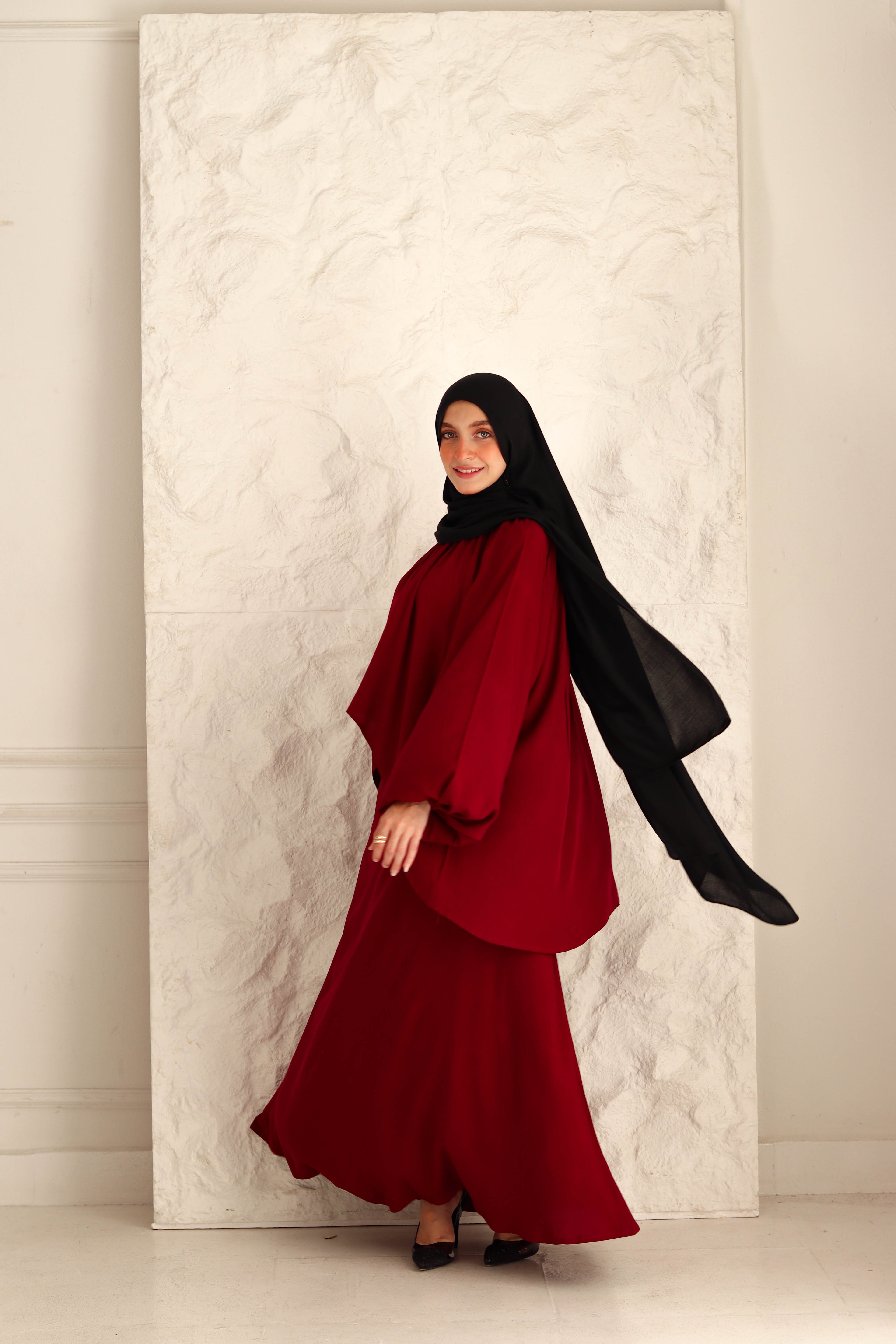 Nara Set In Maroon
