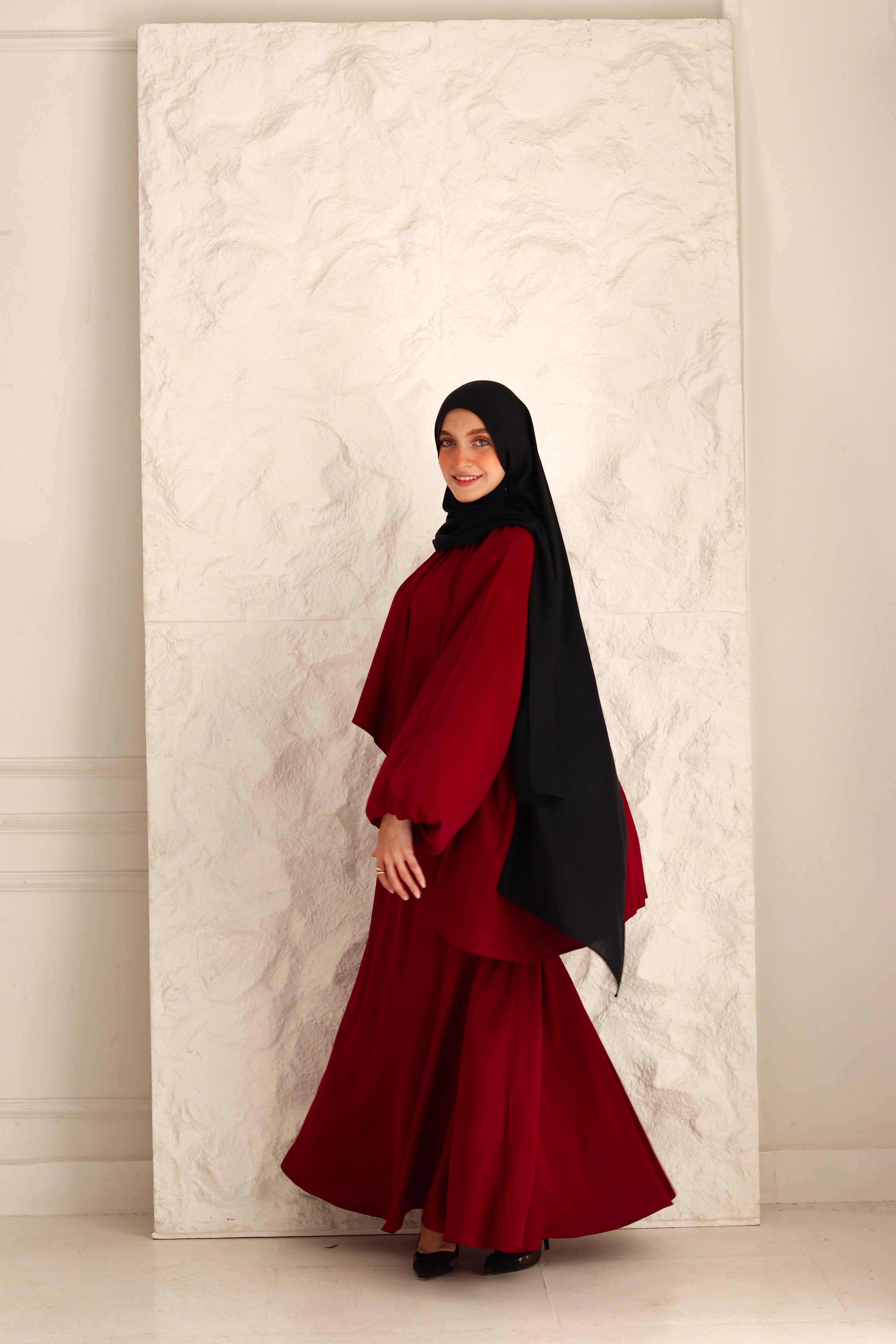Nara Set In Maroon