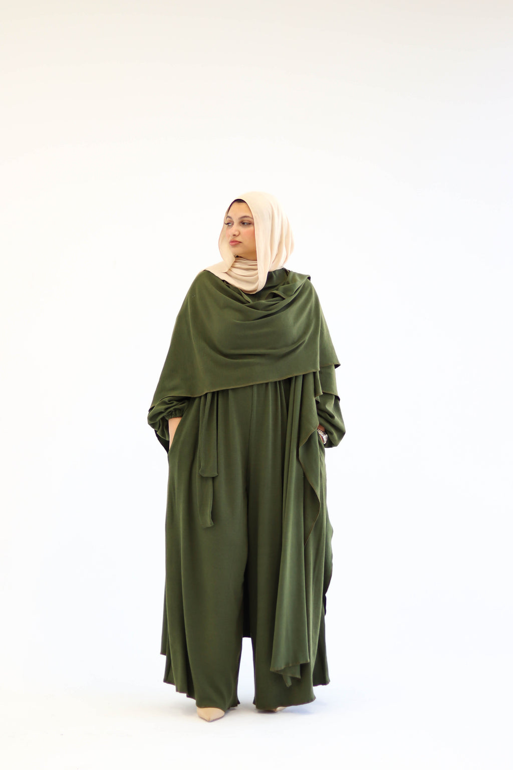 Asiia Set|Cape|Jumpsuit In Olive-Green