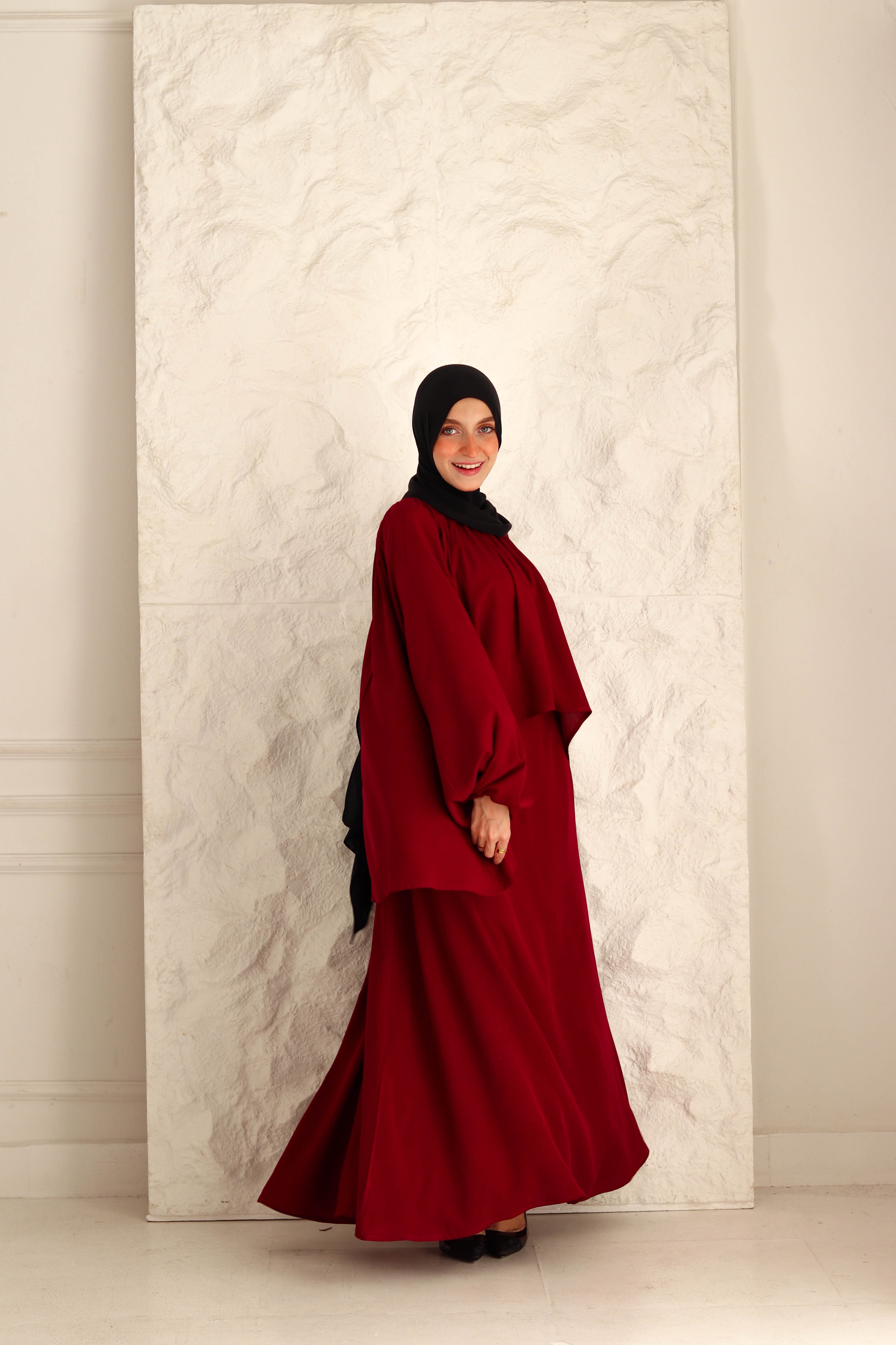 Nara Set In Maroon