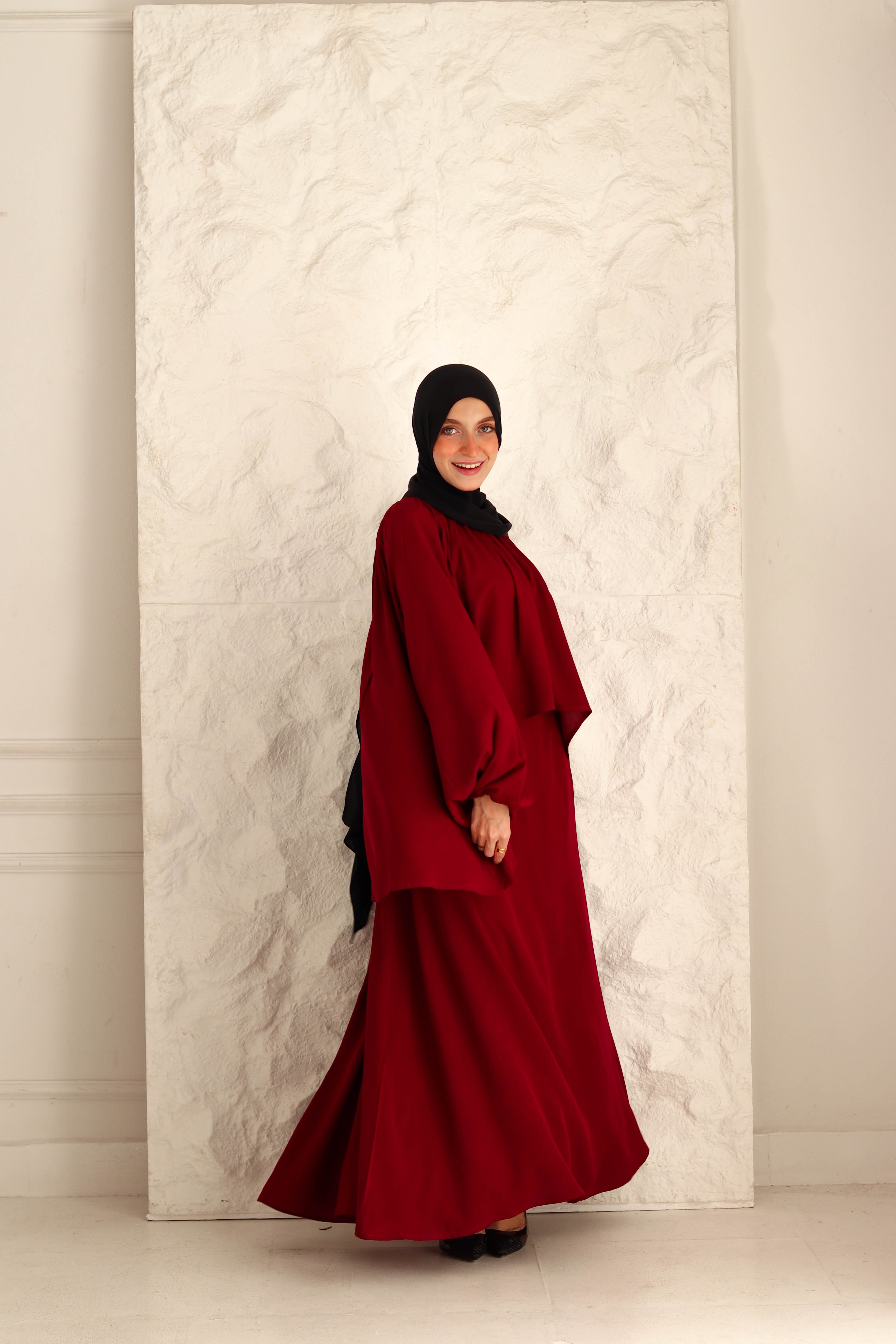 Nara Set In Maroon