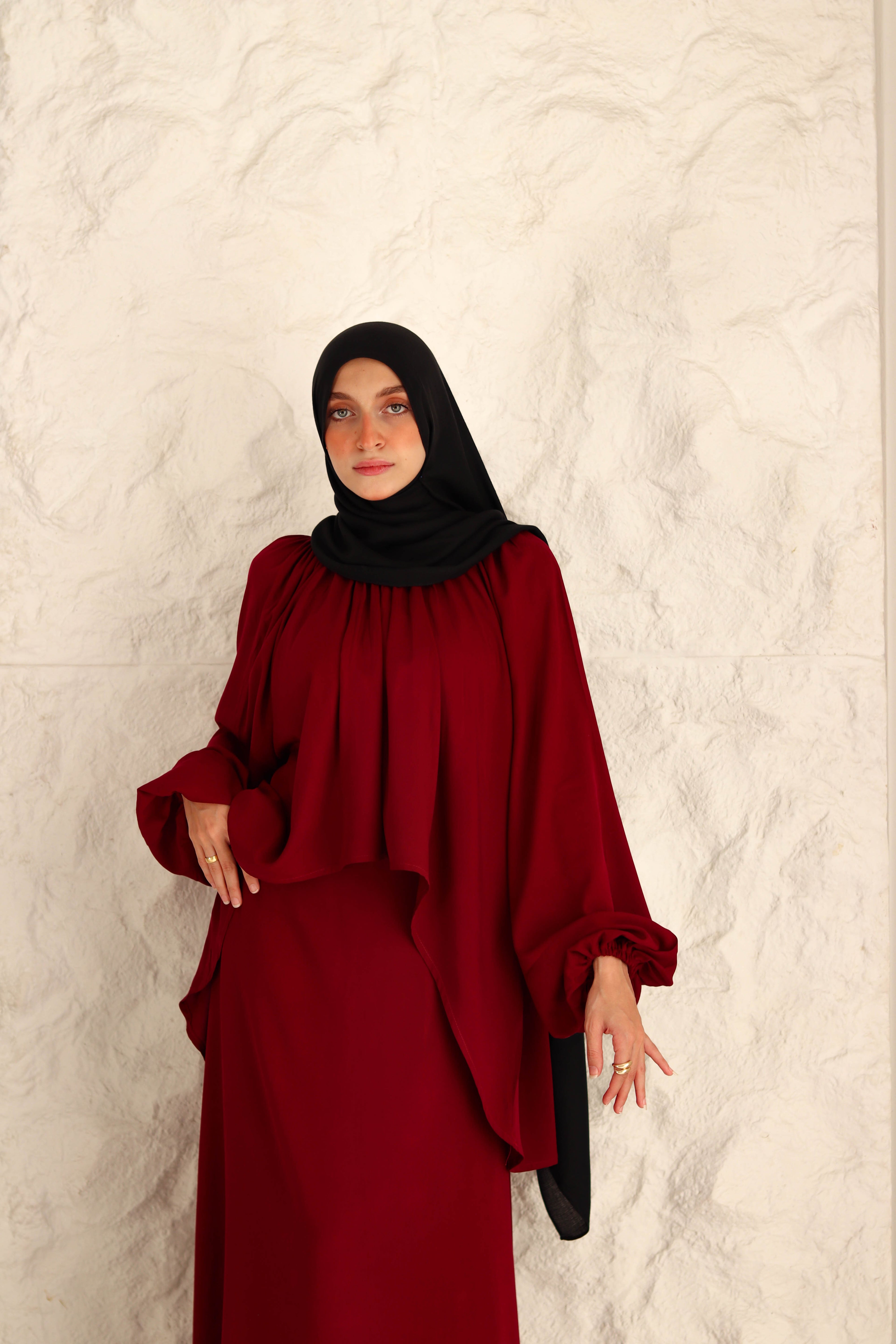 Nara Set In Maroon
