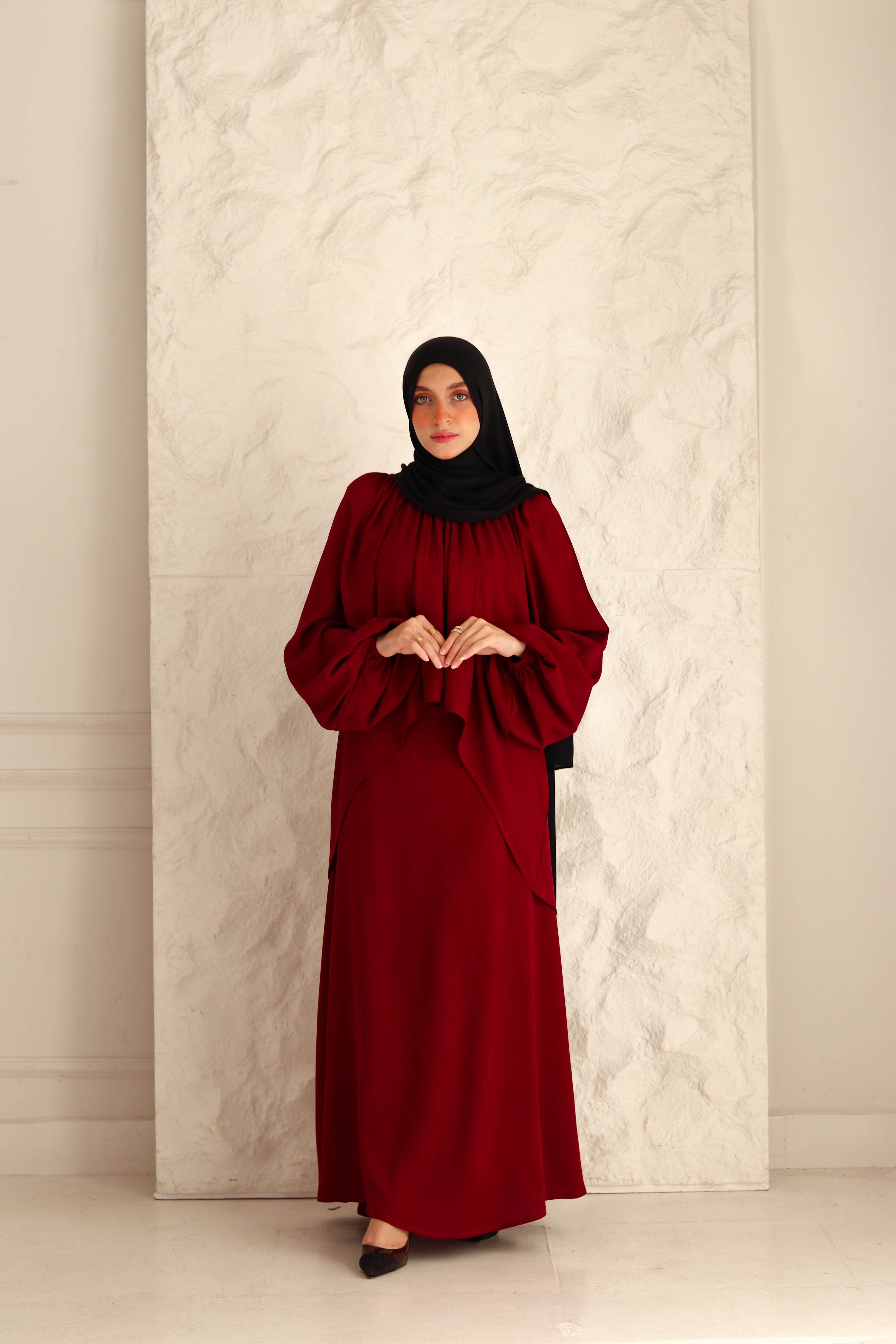 Nara Set In Maroon