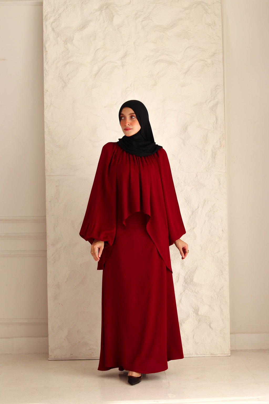 Nara Set In Maroon