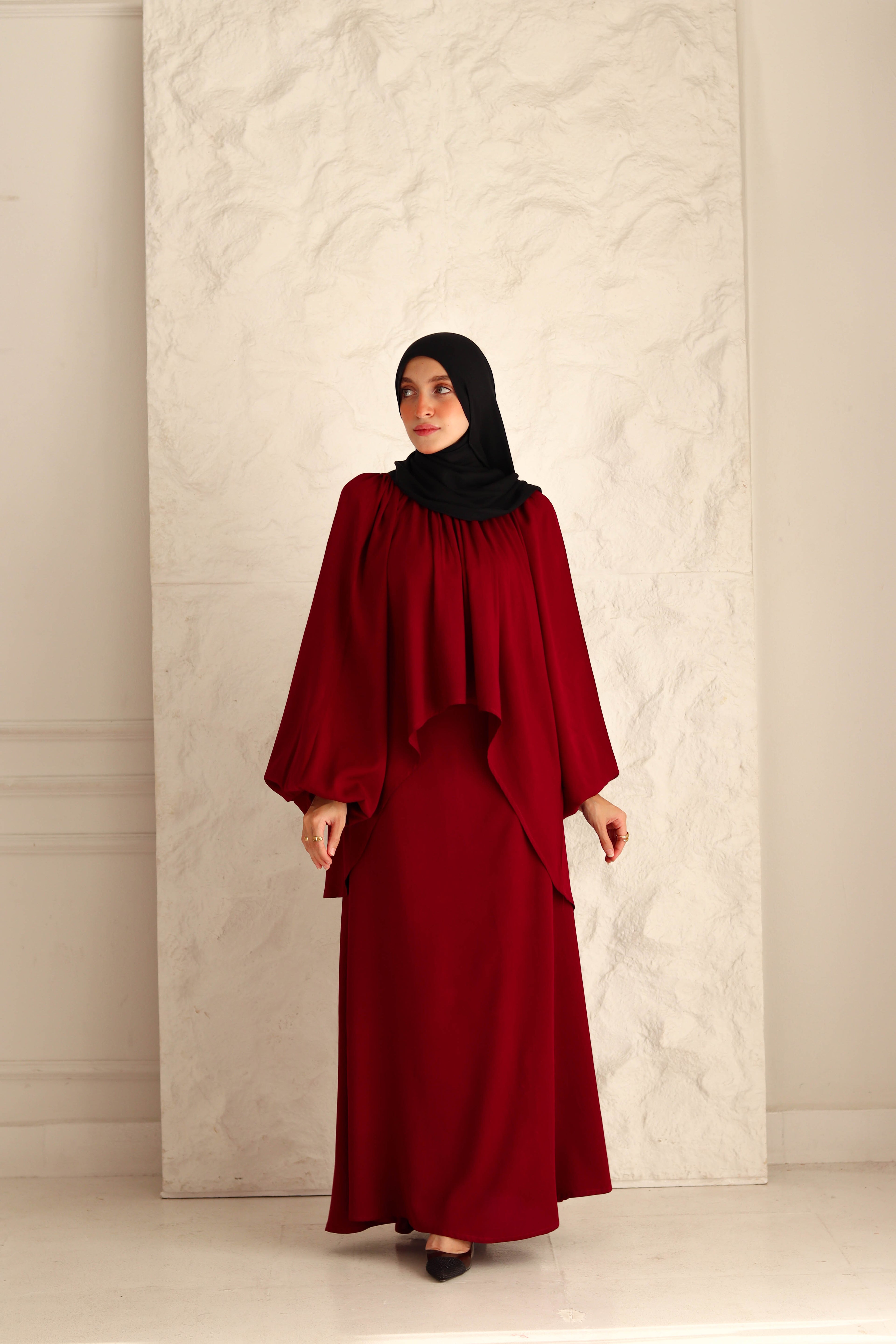 Nara Set In Maroon