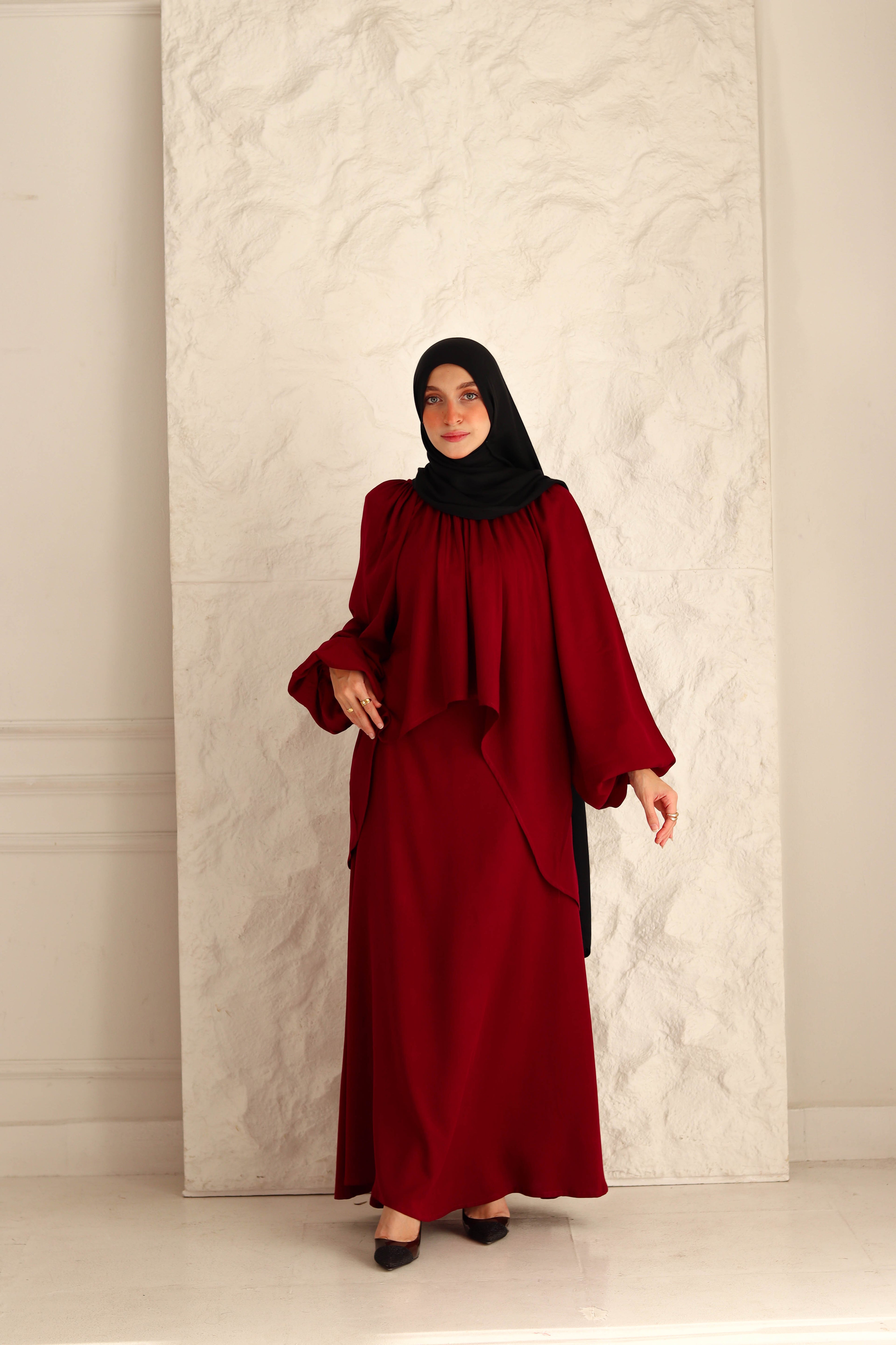 Nara Set In Maroon