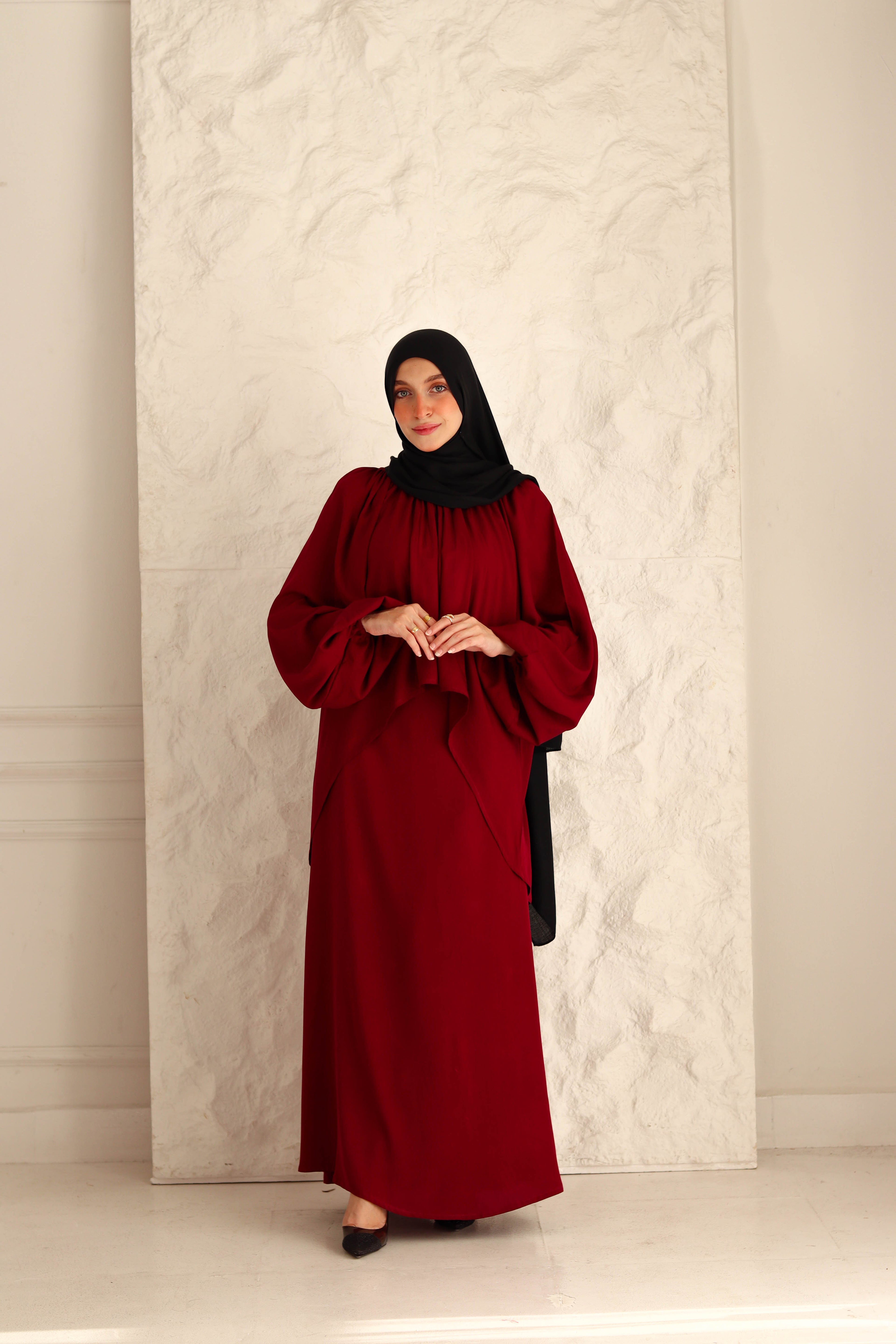 Nara Set In Maroon