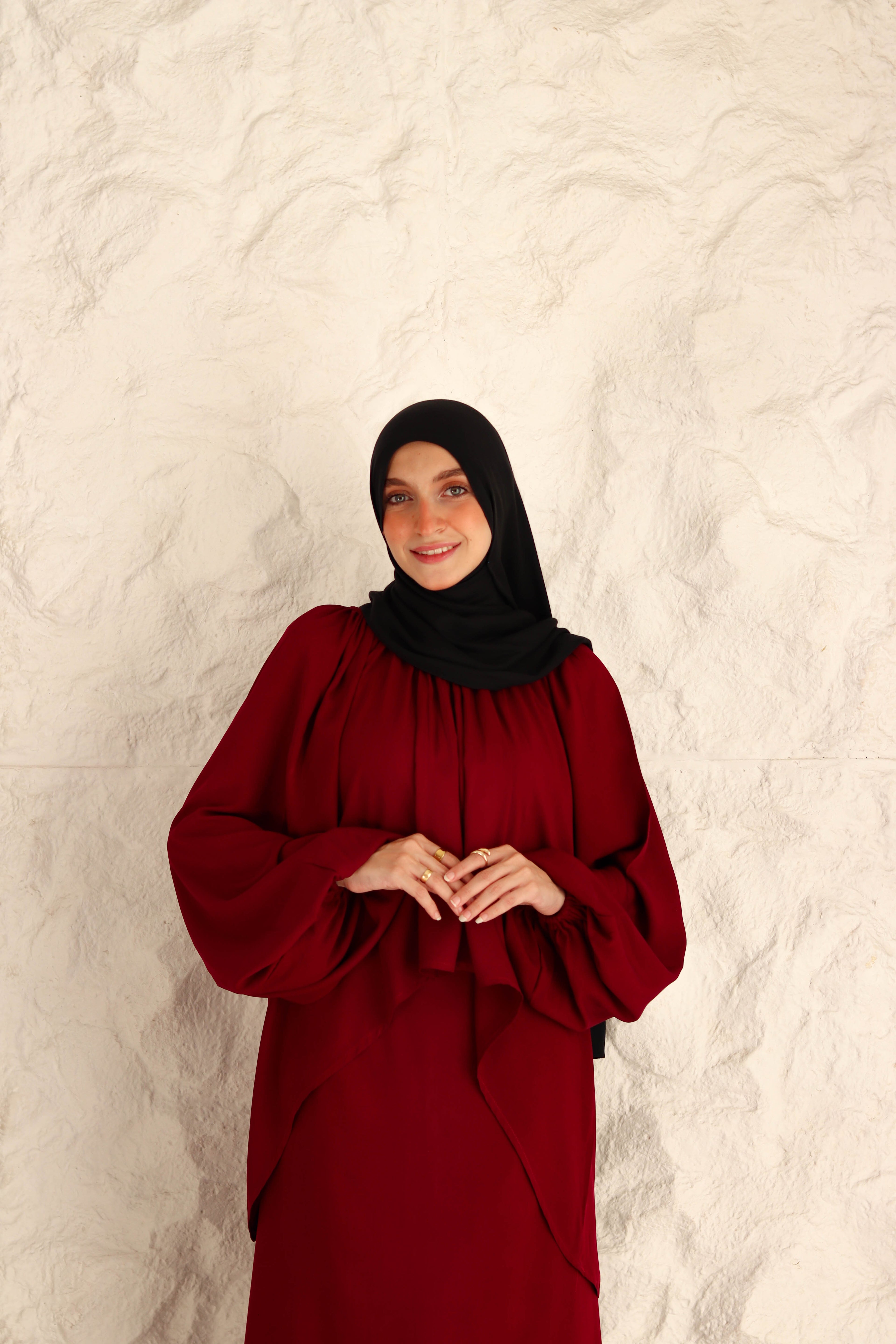 Nara Set In Maroon
