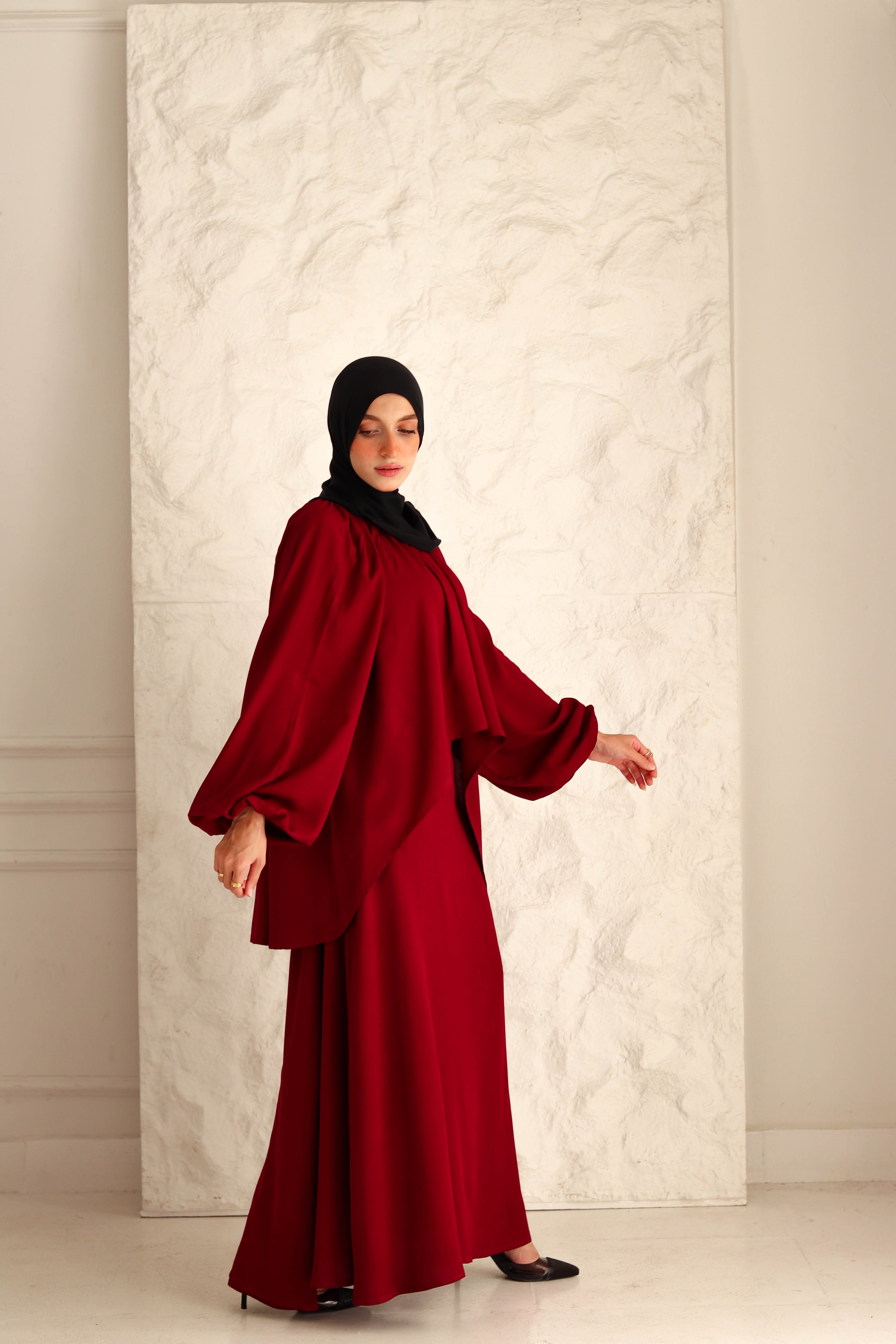 Nara Set In Maroon