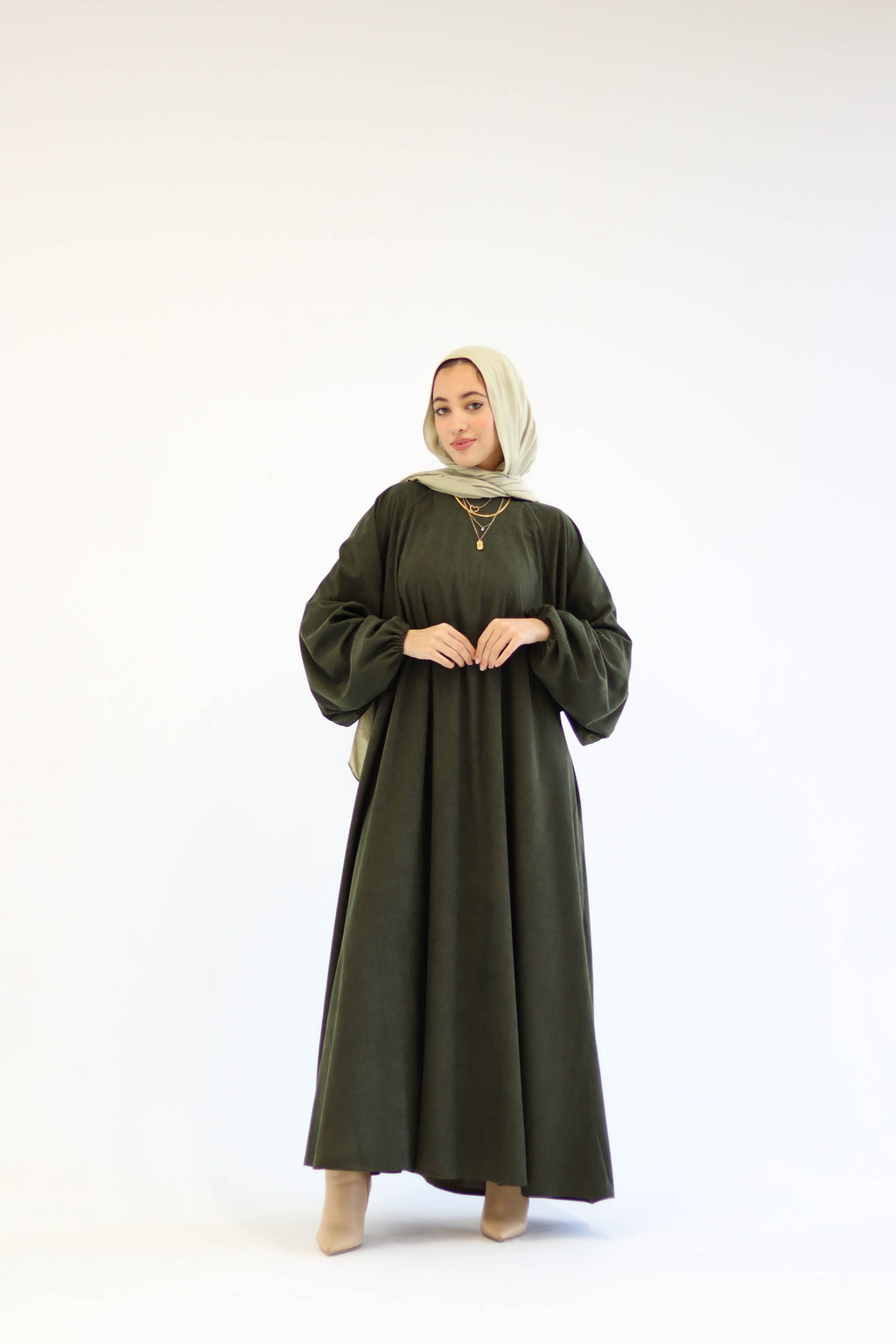 Folloria Dress In Olive-Green