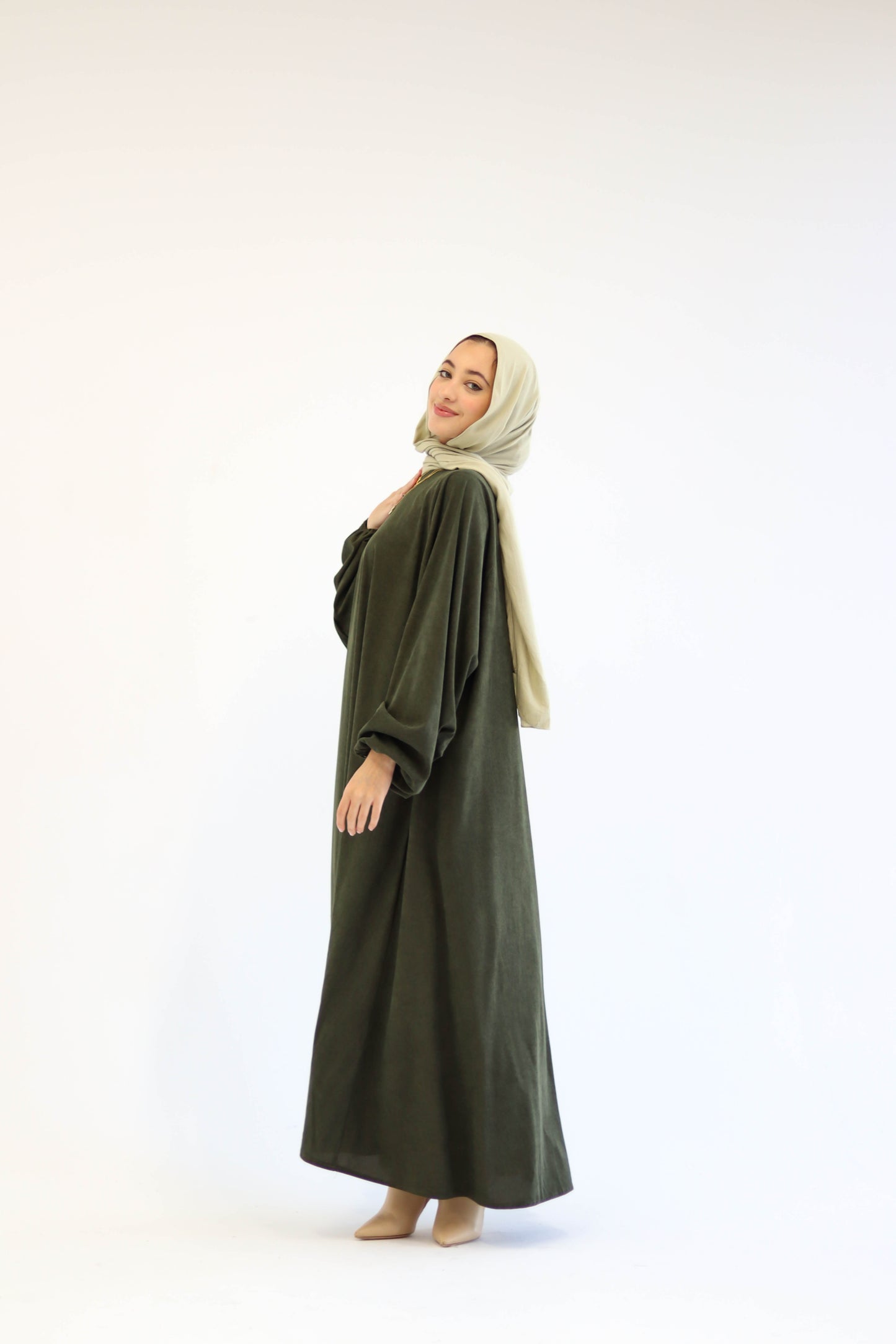 Folloria Dress In Olive-Green