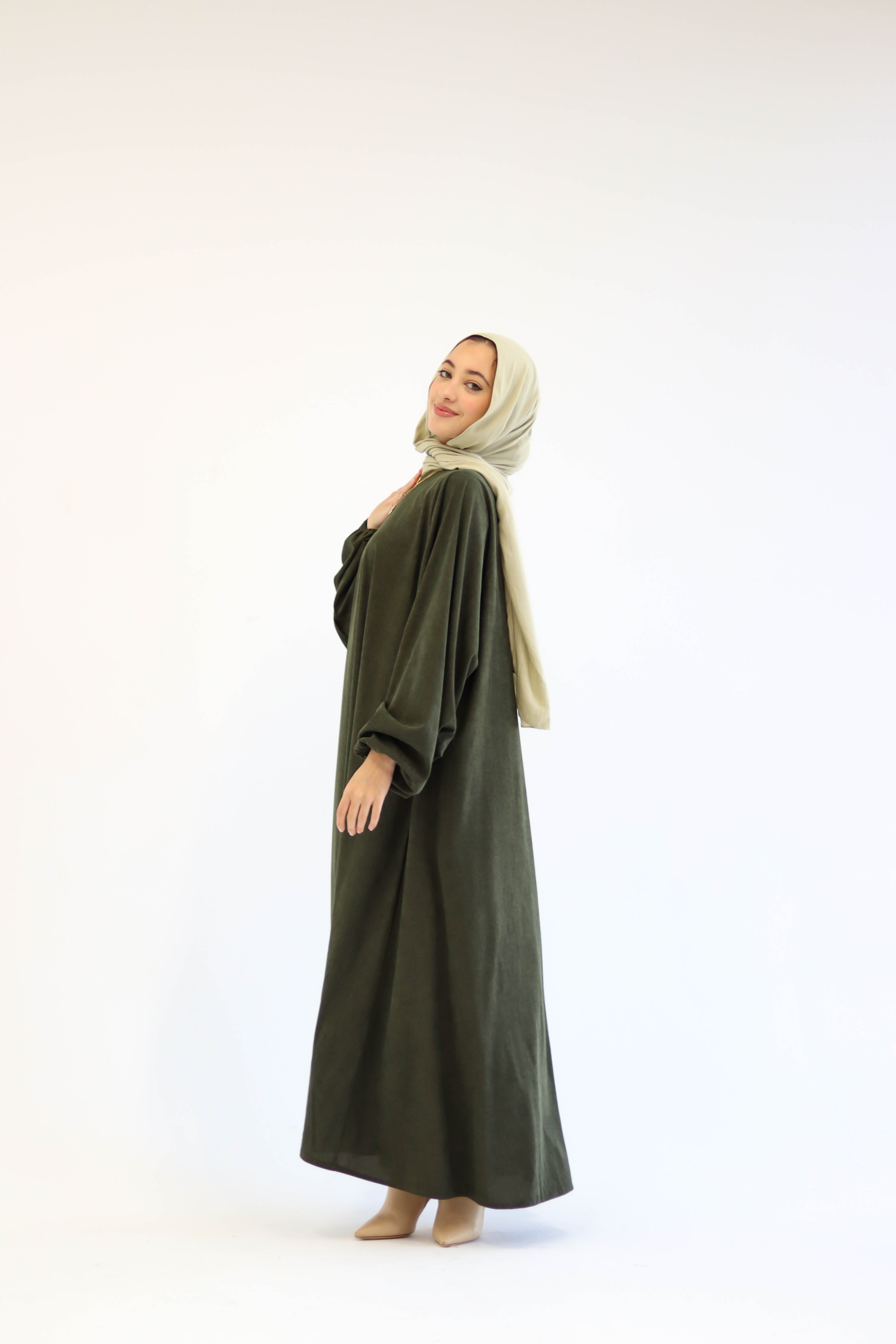 Folloria Dress In Olive-Green