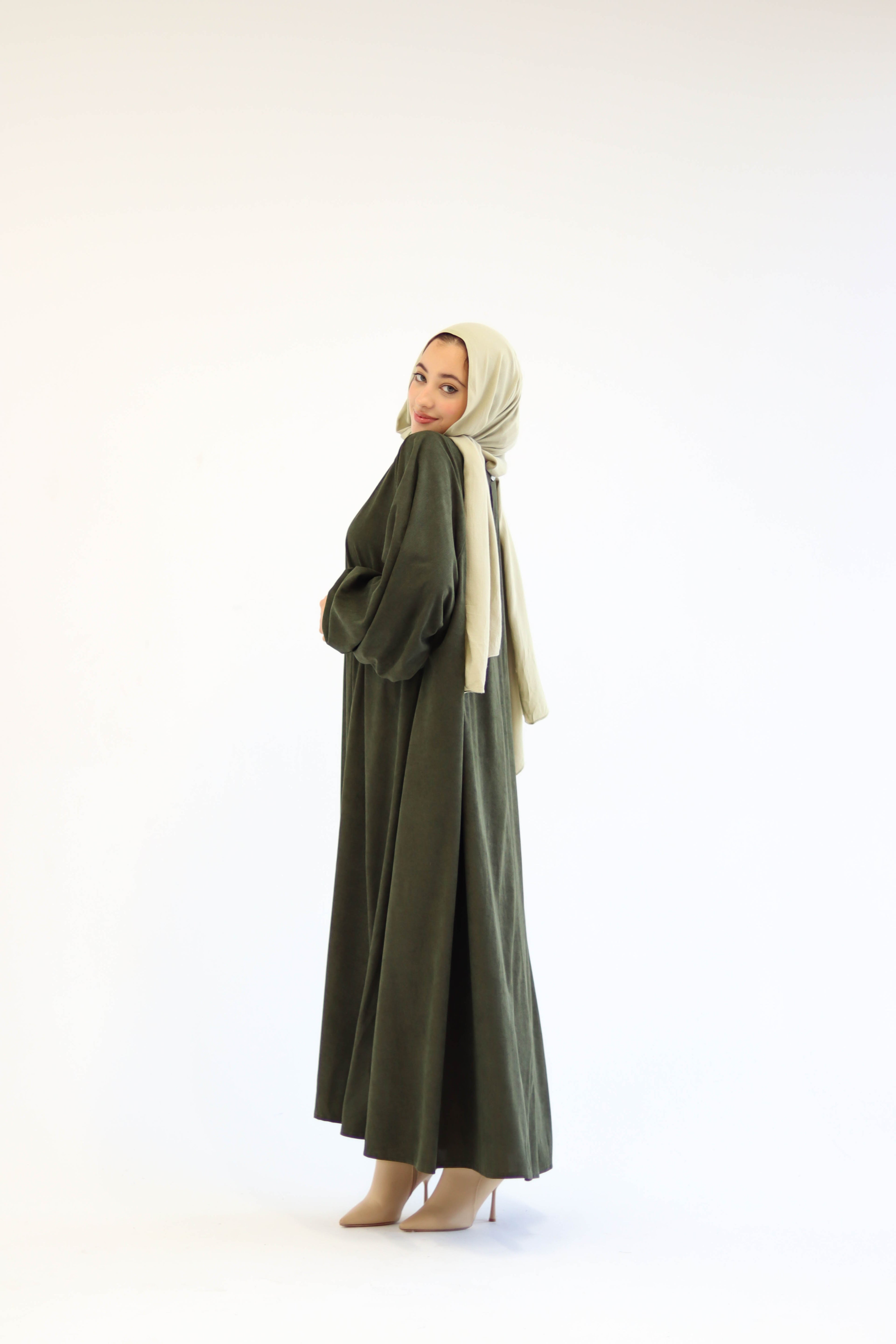Folloria Dress In Olive-Green