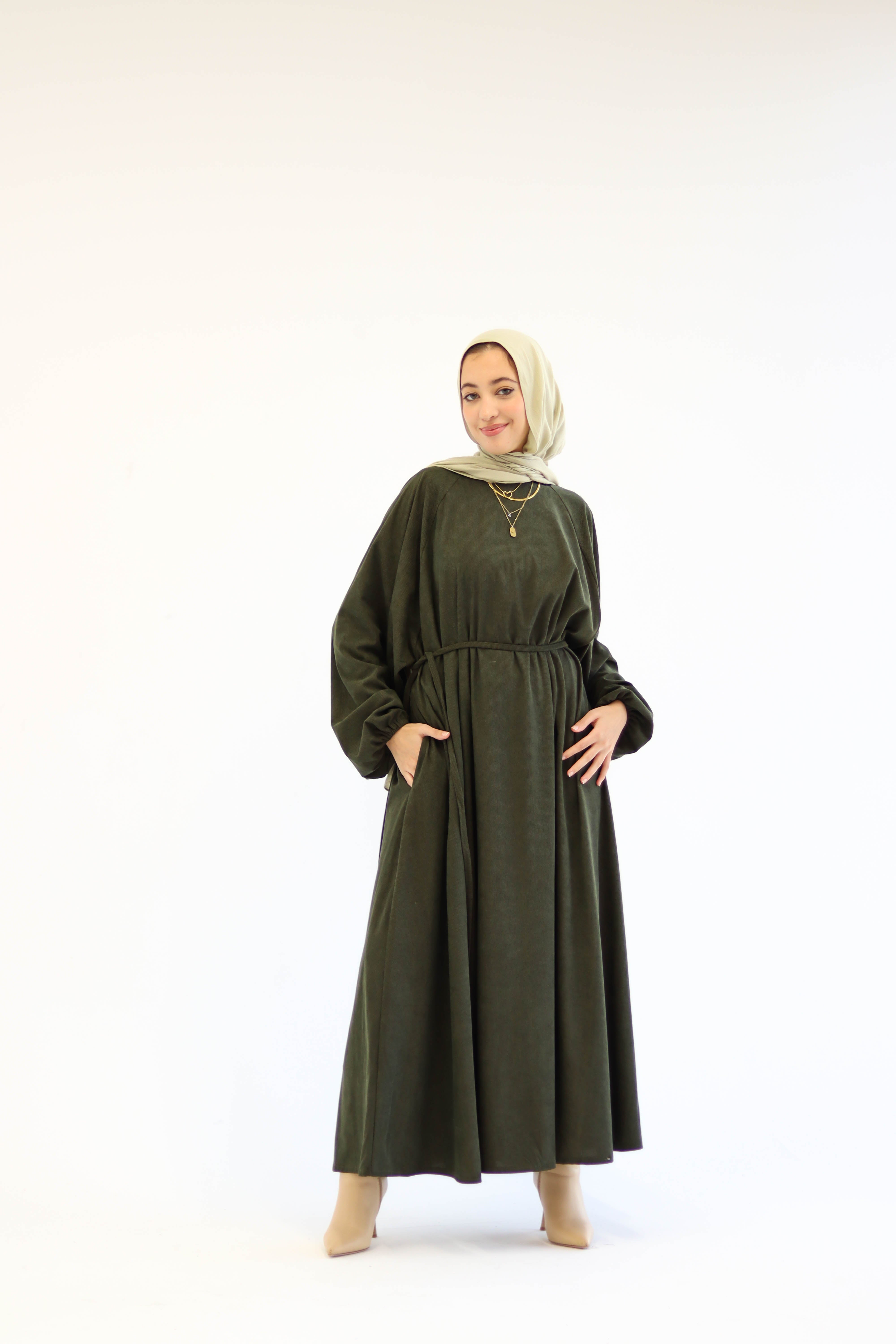 Folloria Dress In Olive-Green