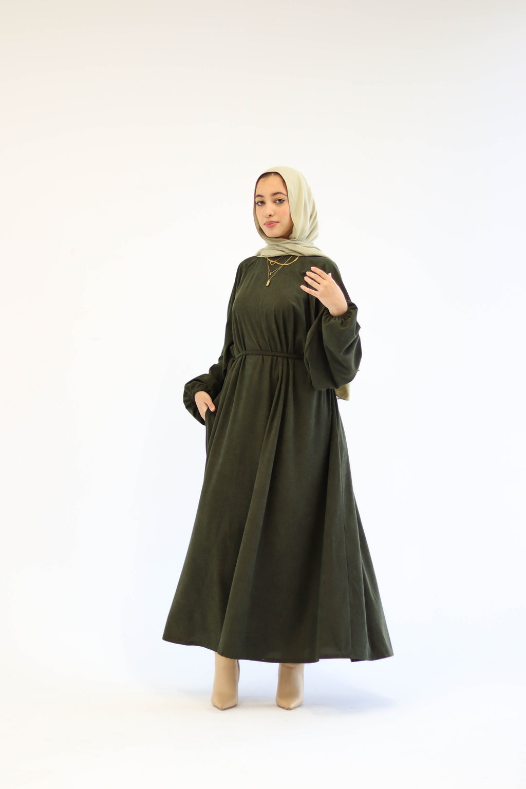 Folloria Dress In Olive-Green