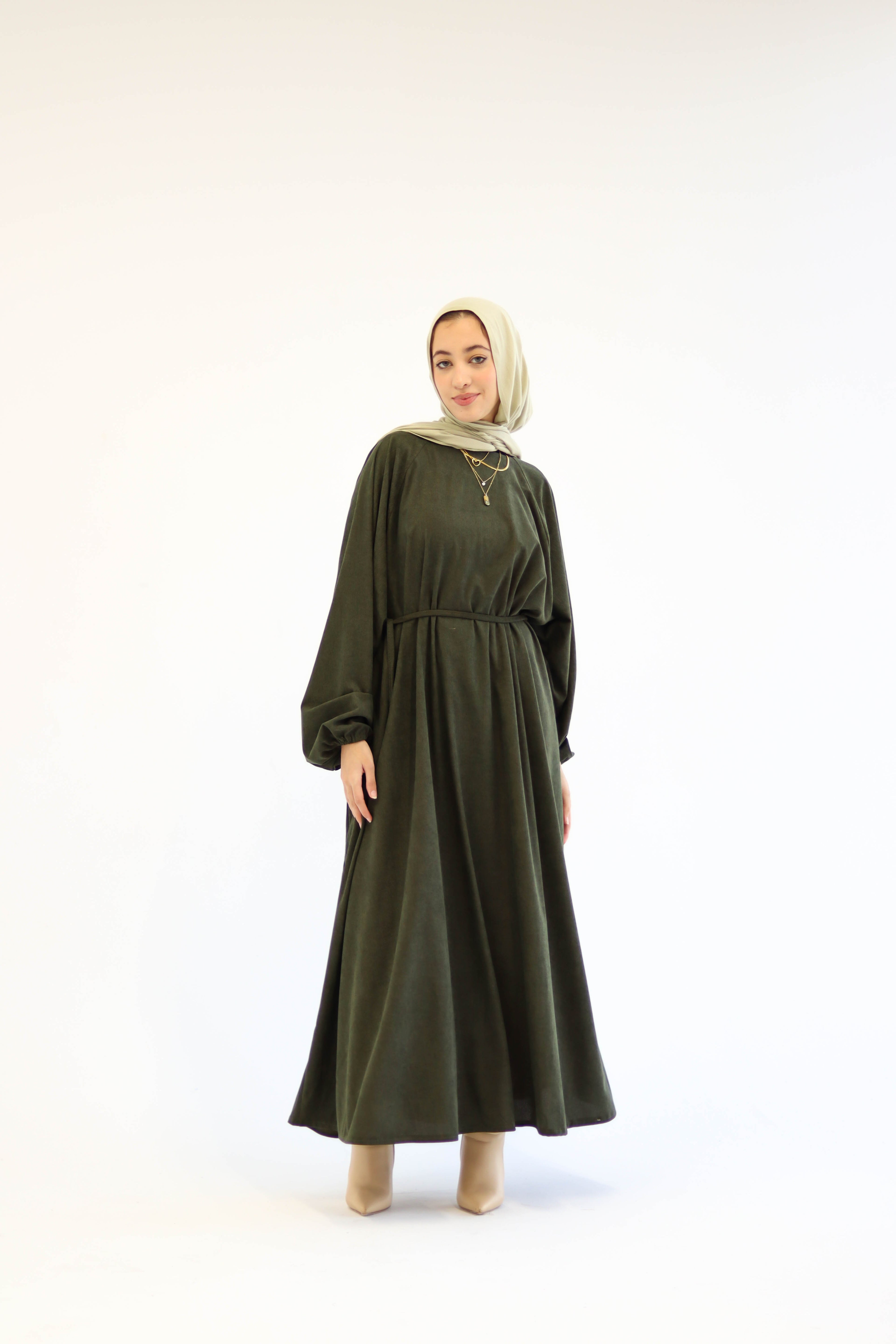 Folloria Dress In Olive-Green