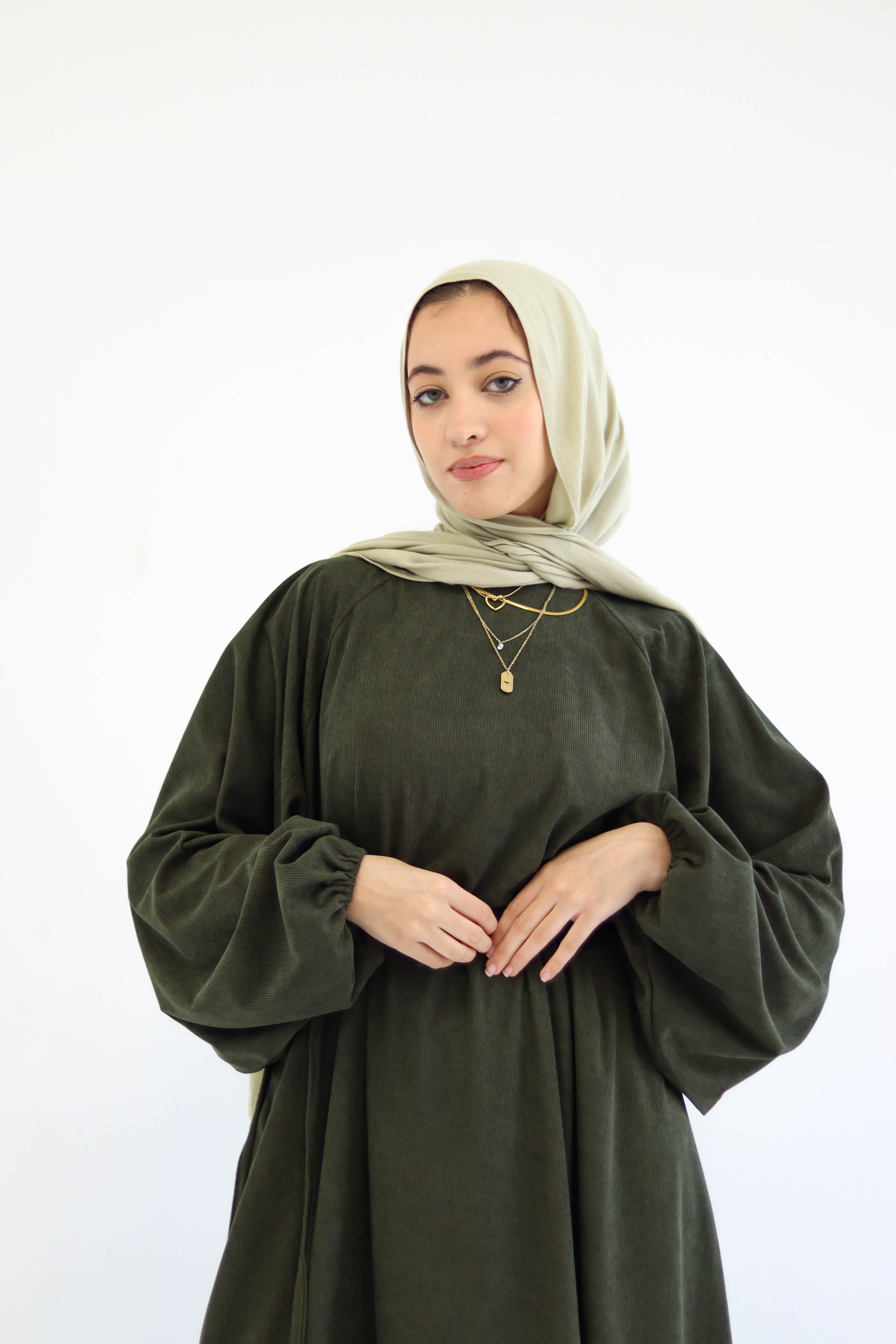 Folloria Dress In Olive-Green